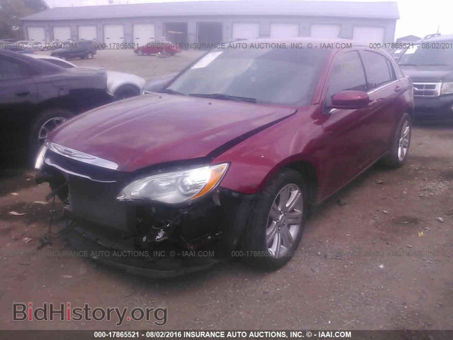2012 Chrysler 200 - VIN: 1C3CCBBBXCN301465 - Photo 2