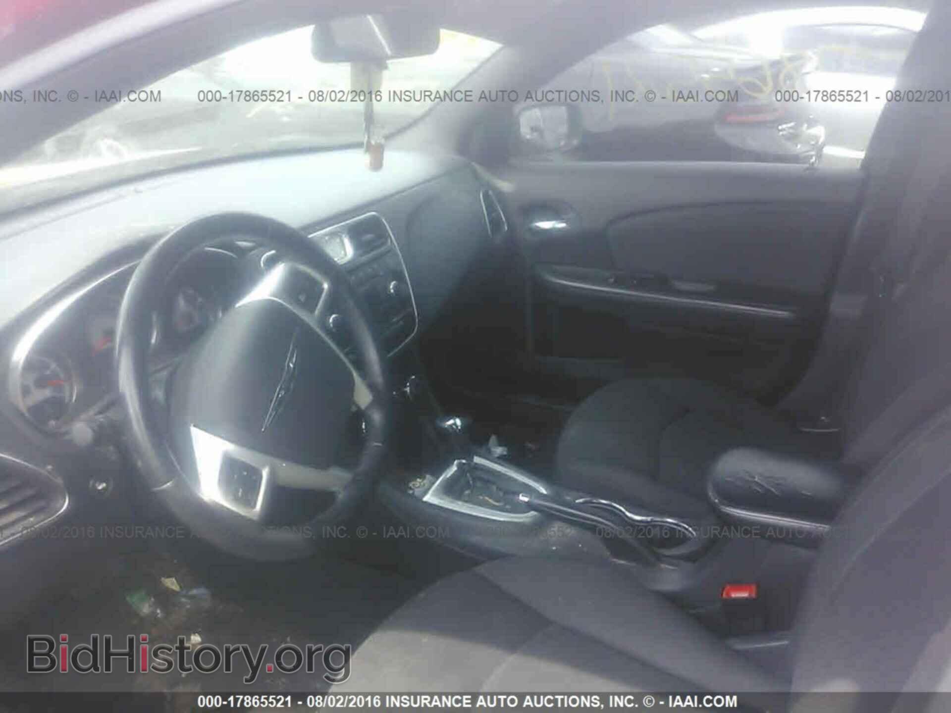 2012 Chrysler 200 - VIN: 1C3CCBBBXCN301465 - Photo 5