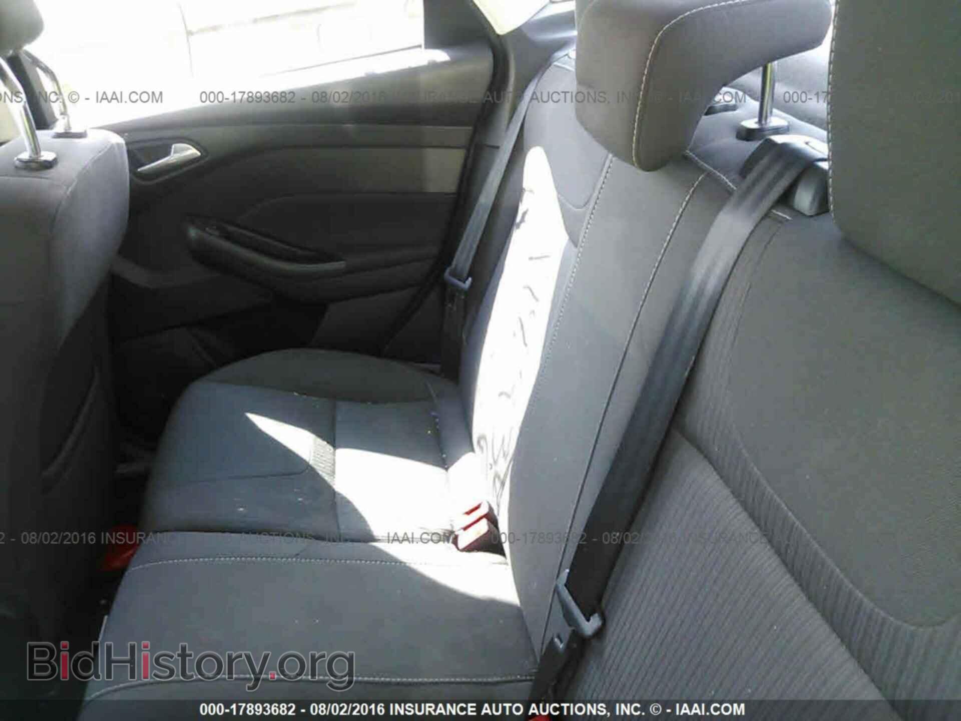 2012 Ford Focus - VIN: 1FAHP3J29CL301892 - Photo 8
