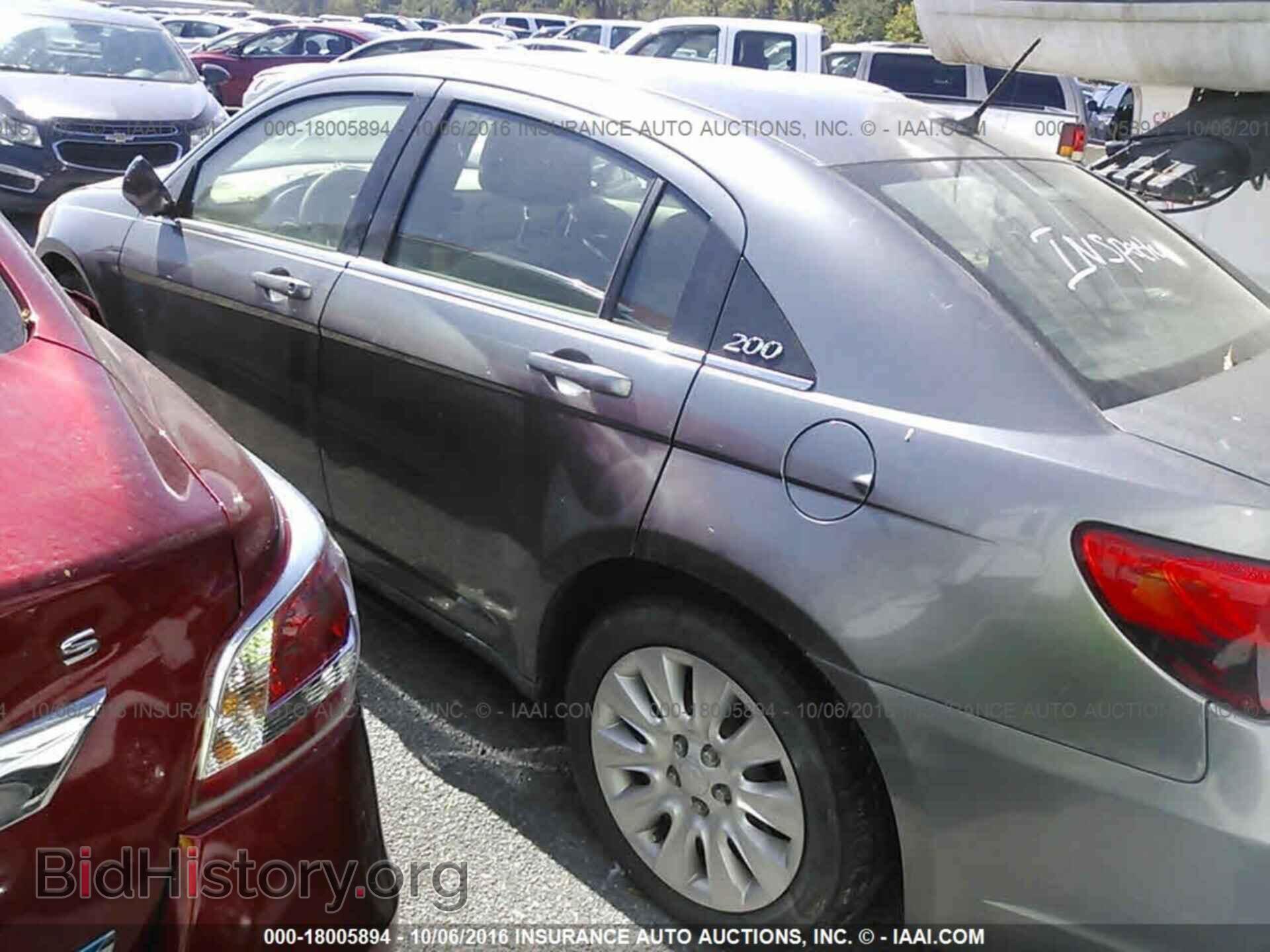 2012 Chrysler 200 - VIN: 1C3CCBAB5CN281854 - Фото 3