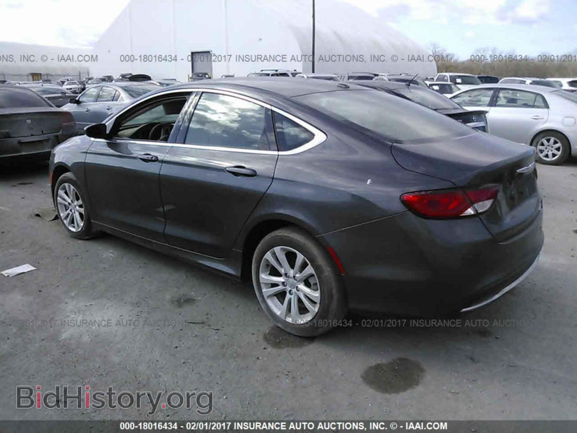 2015 Chrysler 200 - VIN: 1C3CCCAB6FN526199 - Photo 3