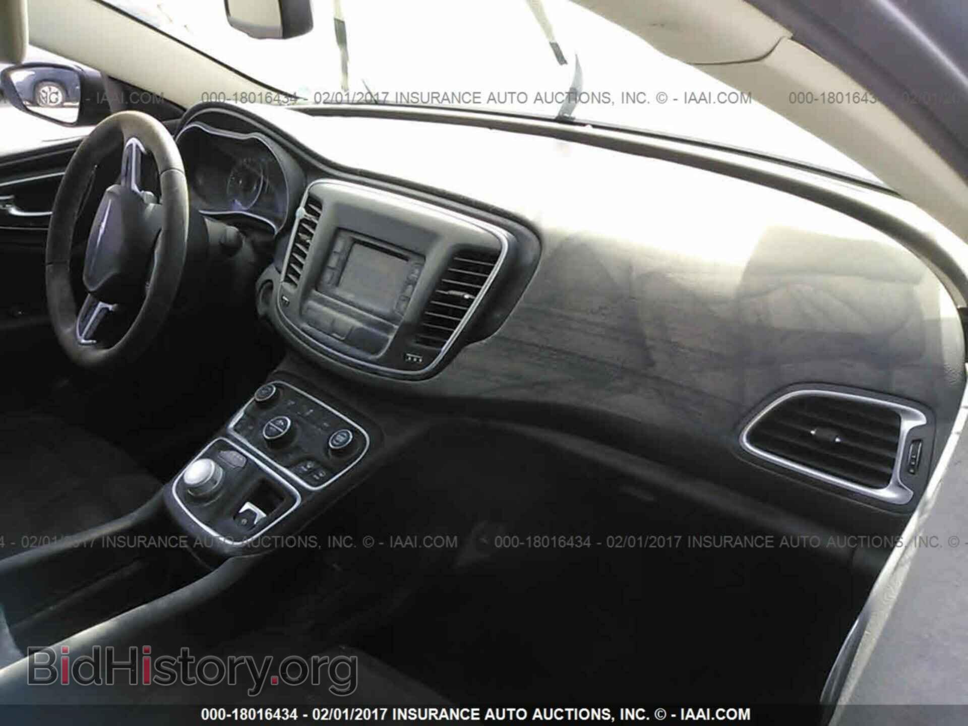 2015 Chrysler 200 - VIN: 1C3CCCAB6FN526199 - Photo 5