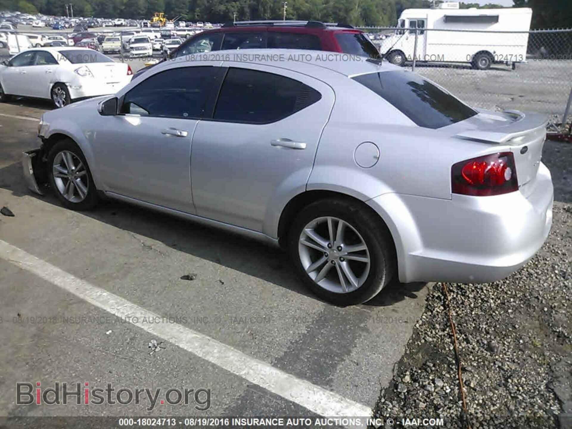 2011 Dodge Avenger - VIN: 1B3BD1FG9BN536637 - Фото 3