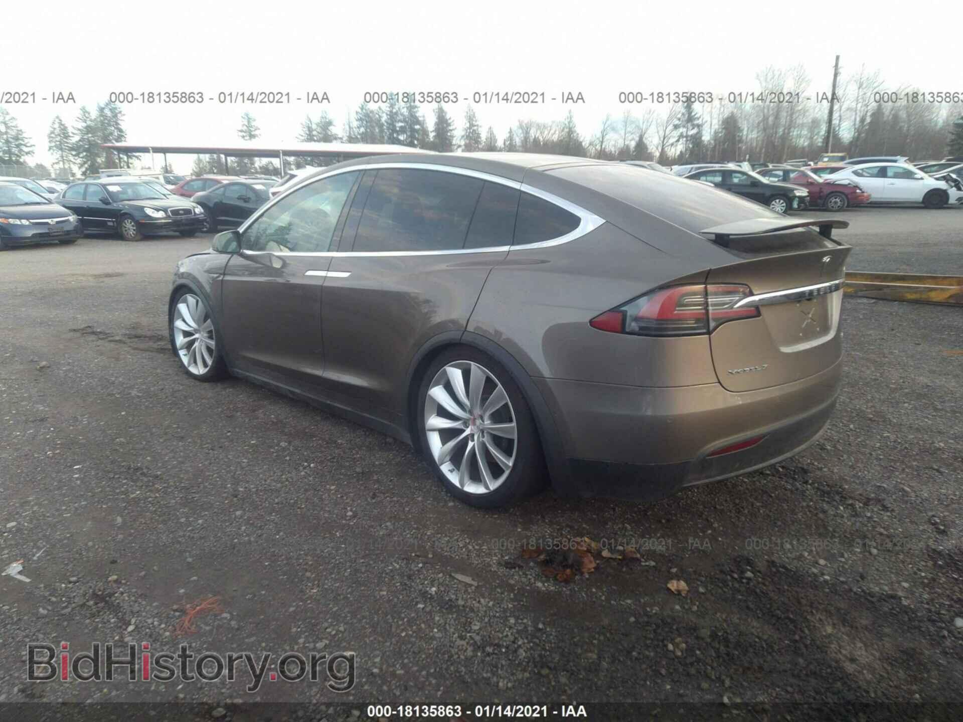 2016 TESLA MODEL X - VIN: 5YJXCBE22GF002985 - Photo 3
