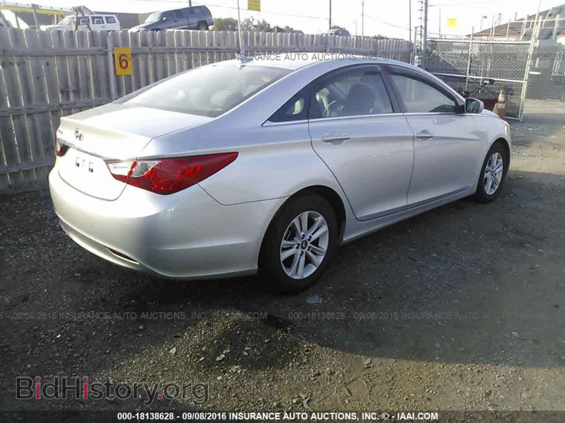 2012 Hyundai Sonata - VIN: 5NPEB4AC0CH378665 - Фото 4