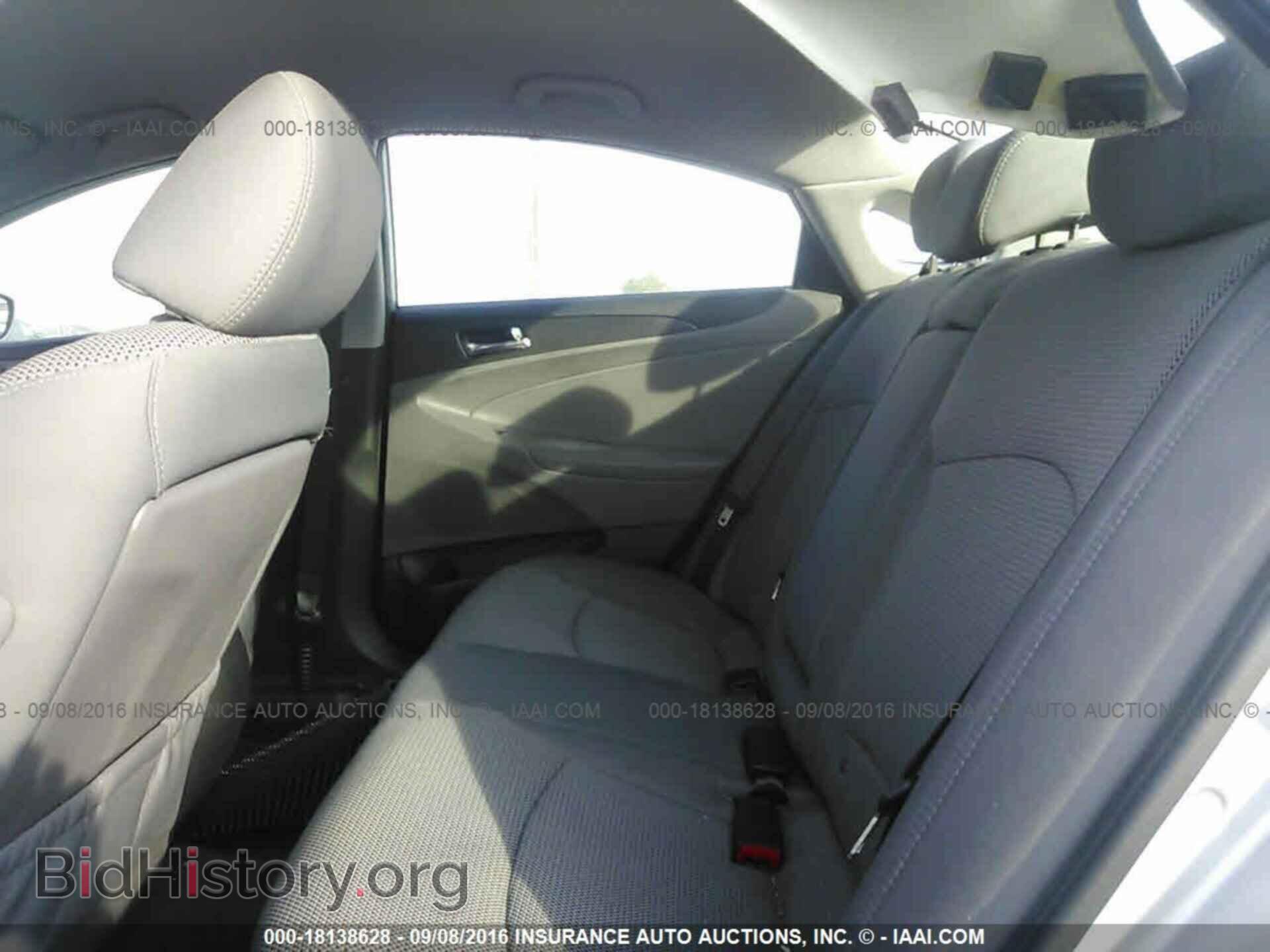 2012 Hyundai Sonata - VIN: 5NPEB4AC0CH378665 - Фото 8