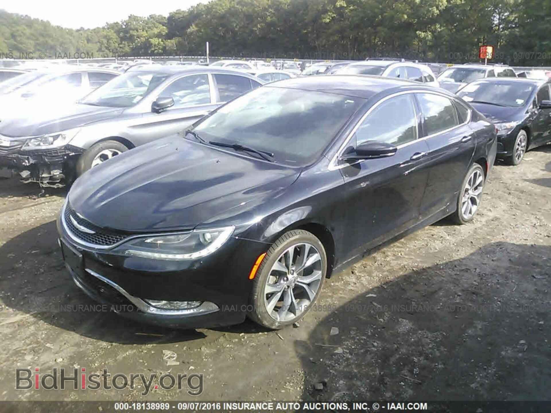 2015 Chrysler 200 - VIN: 1C3CCCCB2FN566602 - Photo 2