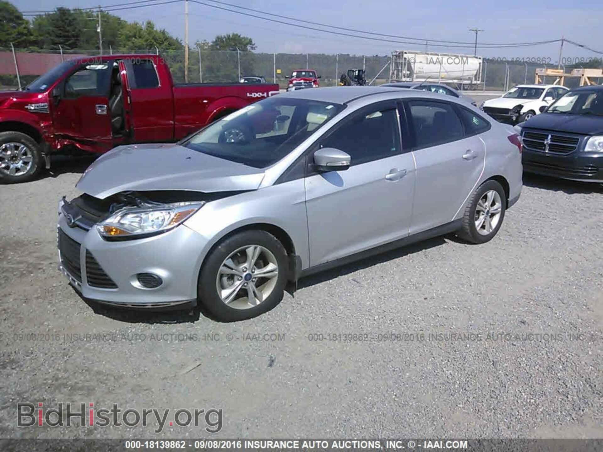 2014 Ford Focus - VIN: 1FADP3F25EL179770 - Photo 2