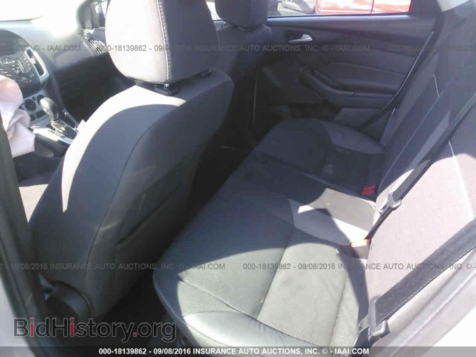 2014 Ford Focus - VIN: 1FADP3F25EL179770 - Photo 8