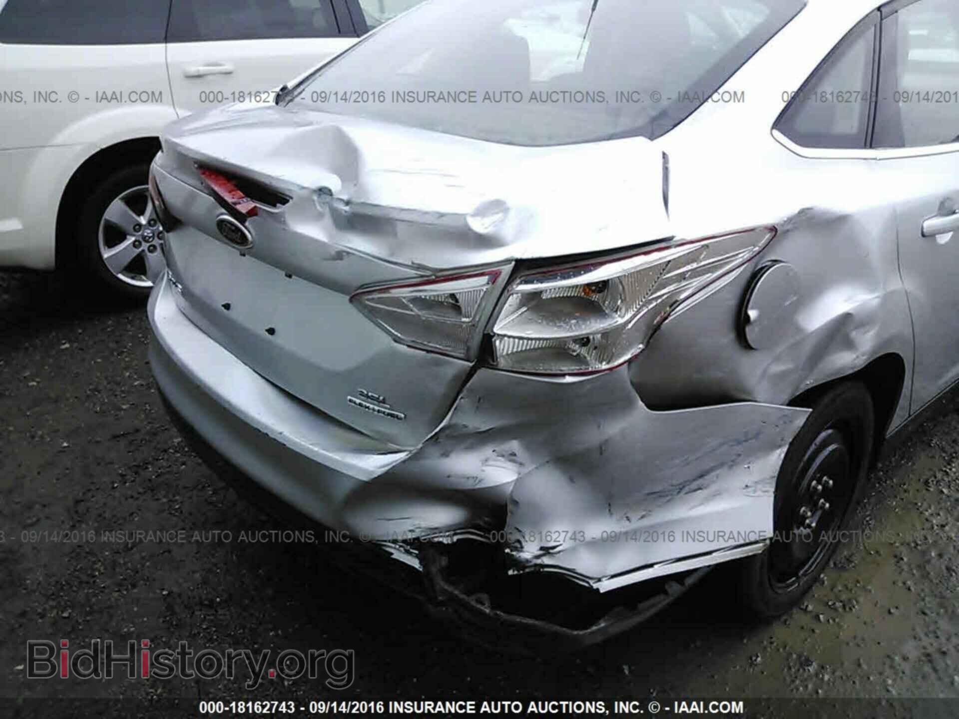 2012 Ford Focus - VIN: 1FAHP3H21CL436614 - Photo 6