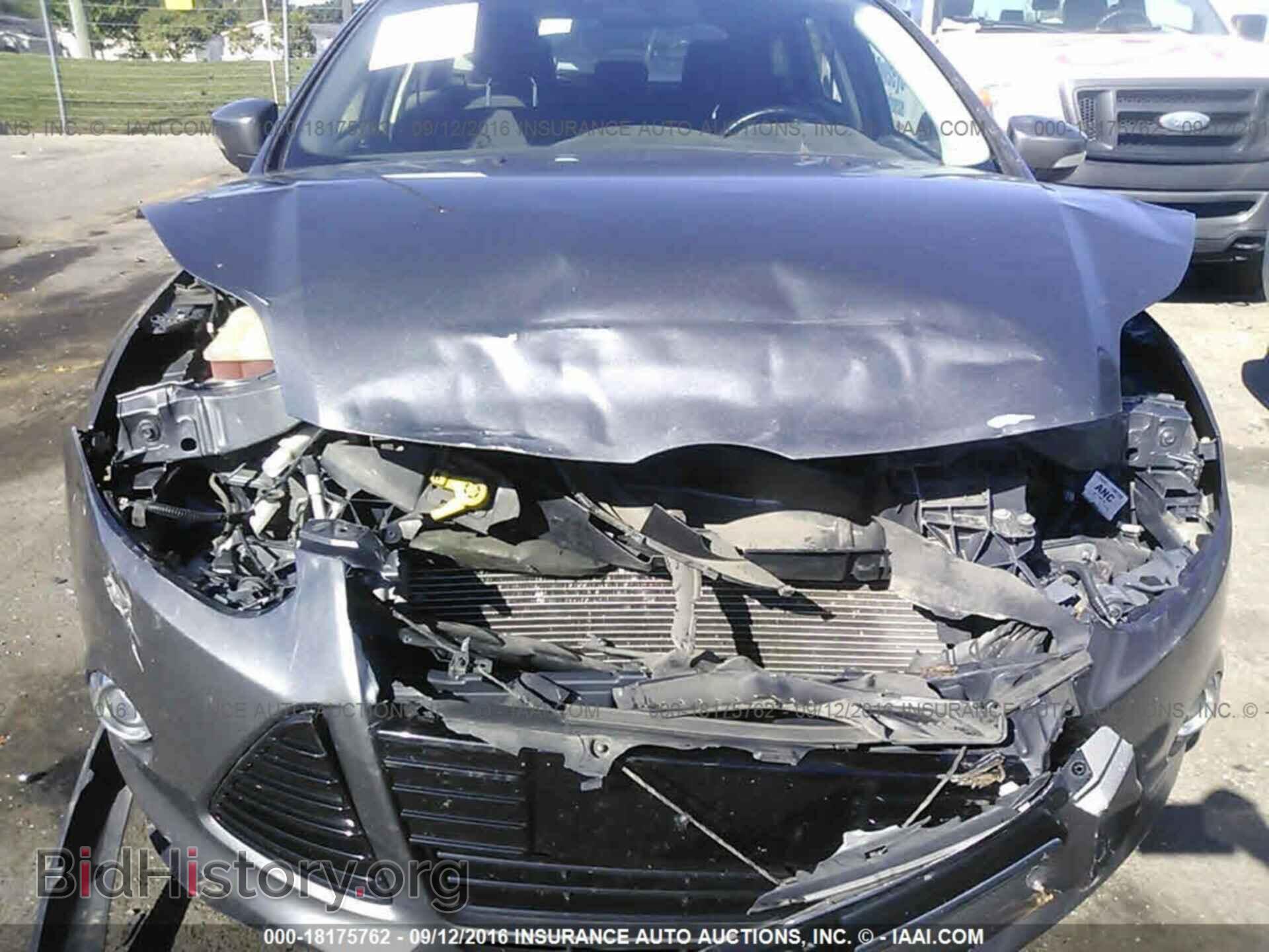 2012 Ford Focus - VIN: 1FAHP3M21CL128462 - Photo 6