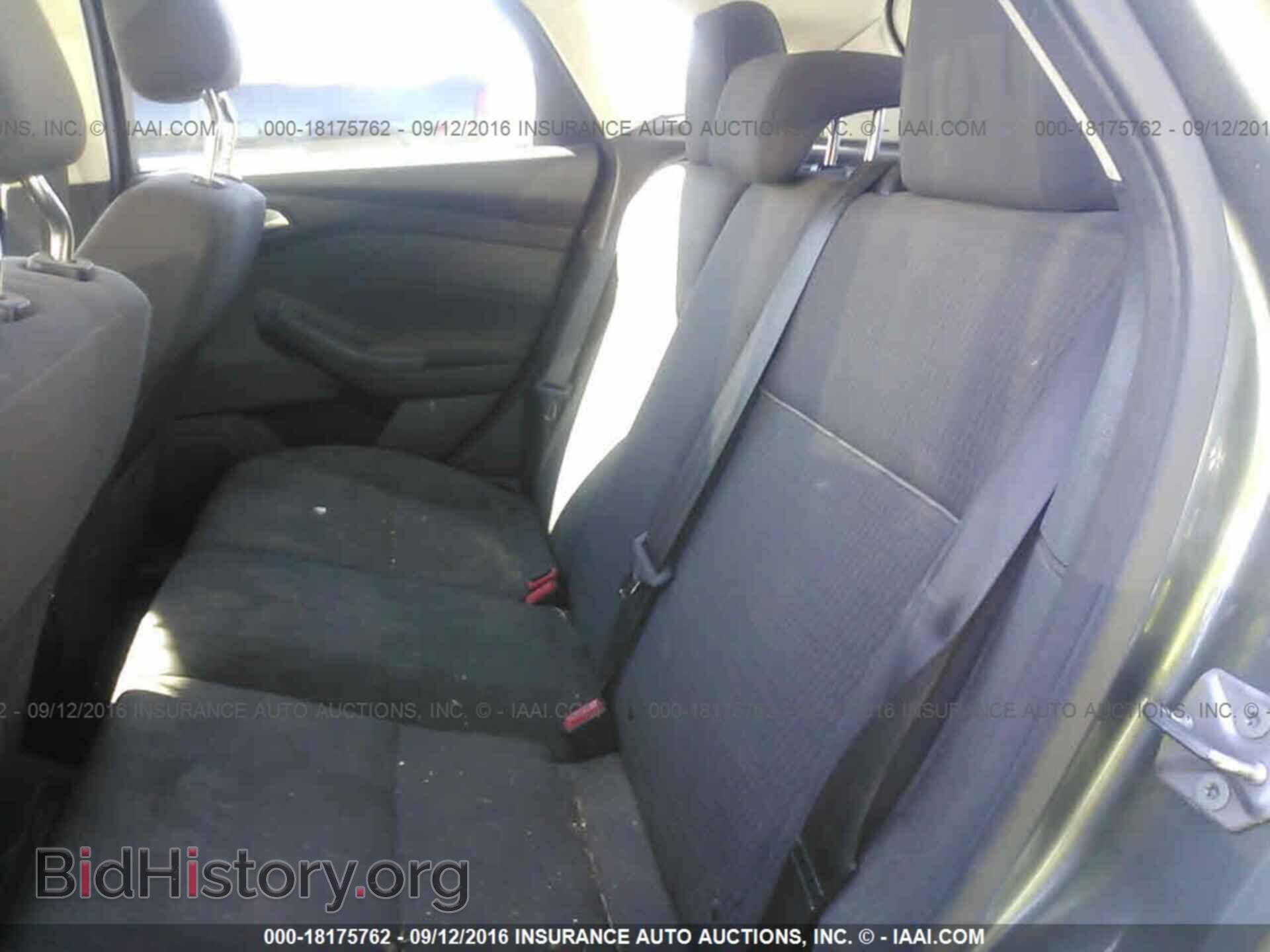 2012 Ford Focus - VIN: 1FAHP3M21CL128462 - Photo 8