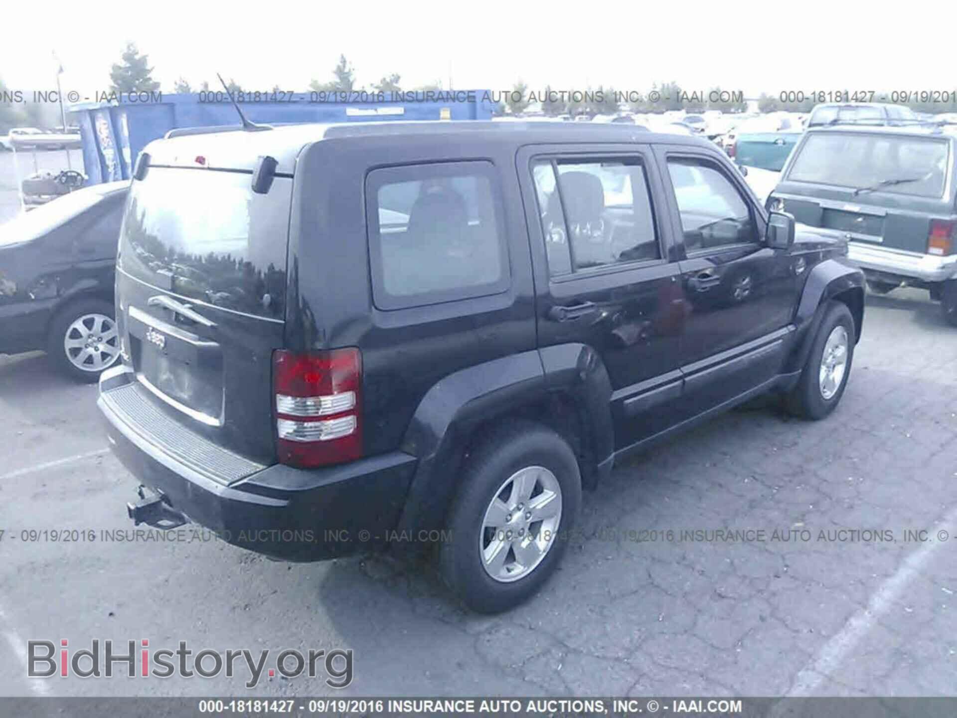 2012 Jeep Liberty - VIN: 1C4PJMAK7CW100679 - Фото 4