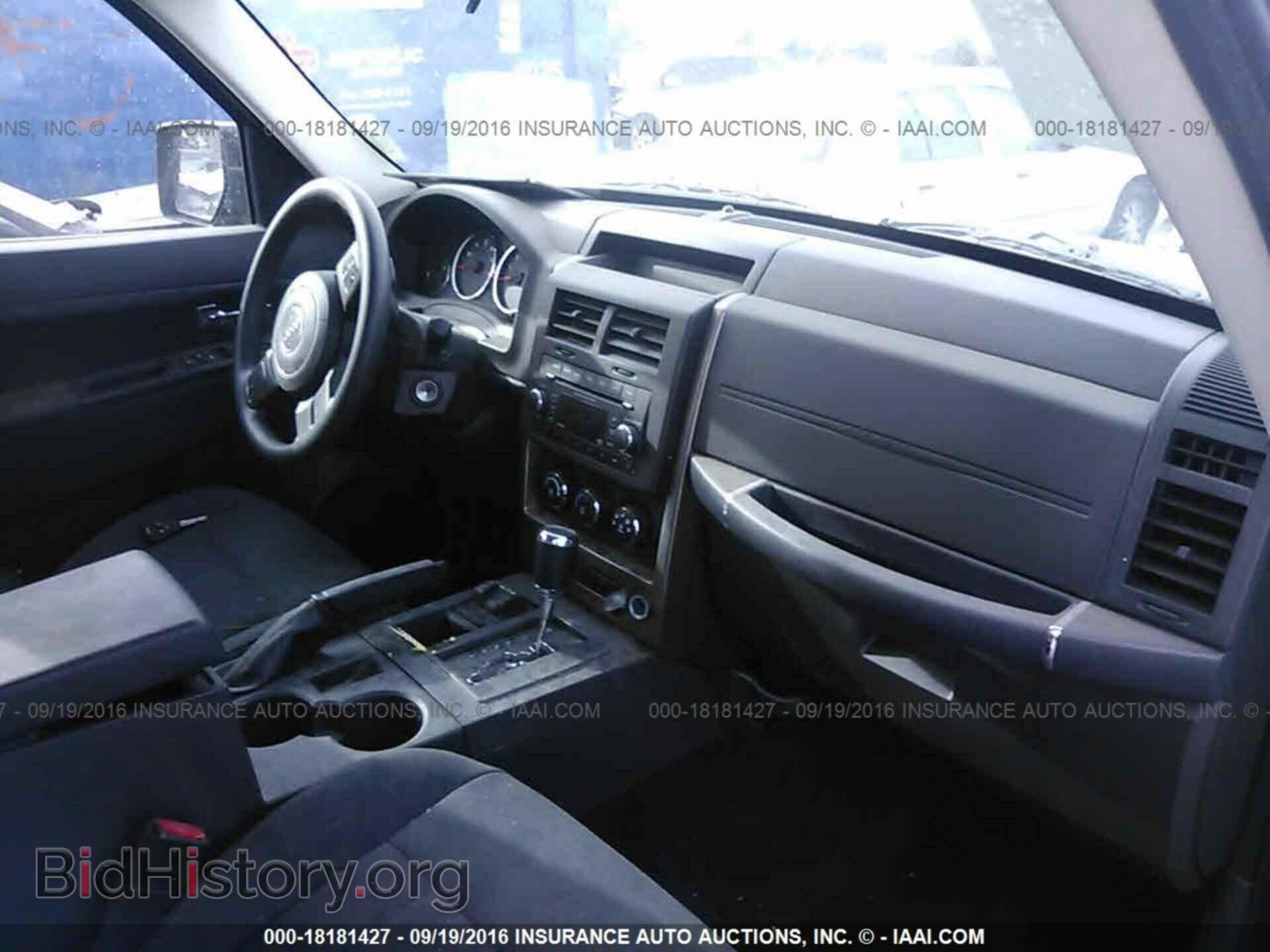2012 Jeep Liberty - VIN: 1C4PJMAK7CW100679 - Фото 5