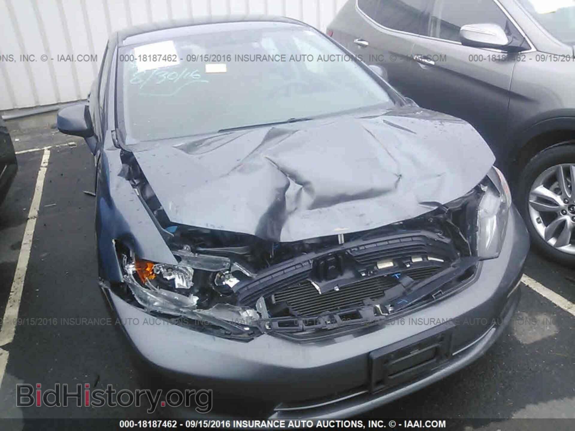2012 Honda Civic - VIN: 19XFB2F53CE376447 - Photo 6