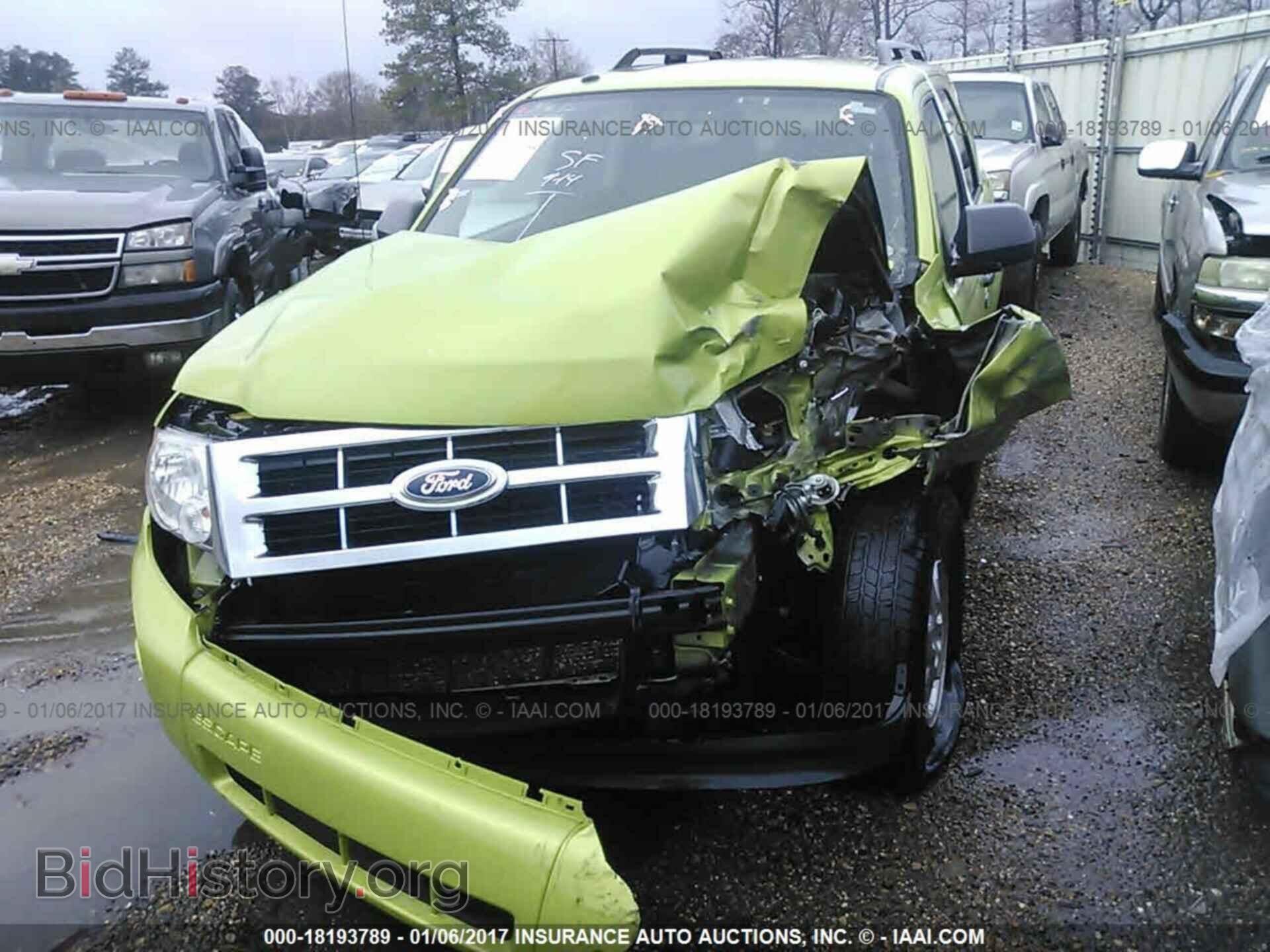 2012 Ford Escape - VIN: 1FMCU0D73CKB57146 - Photo 6