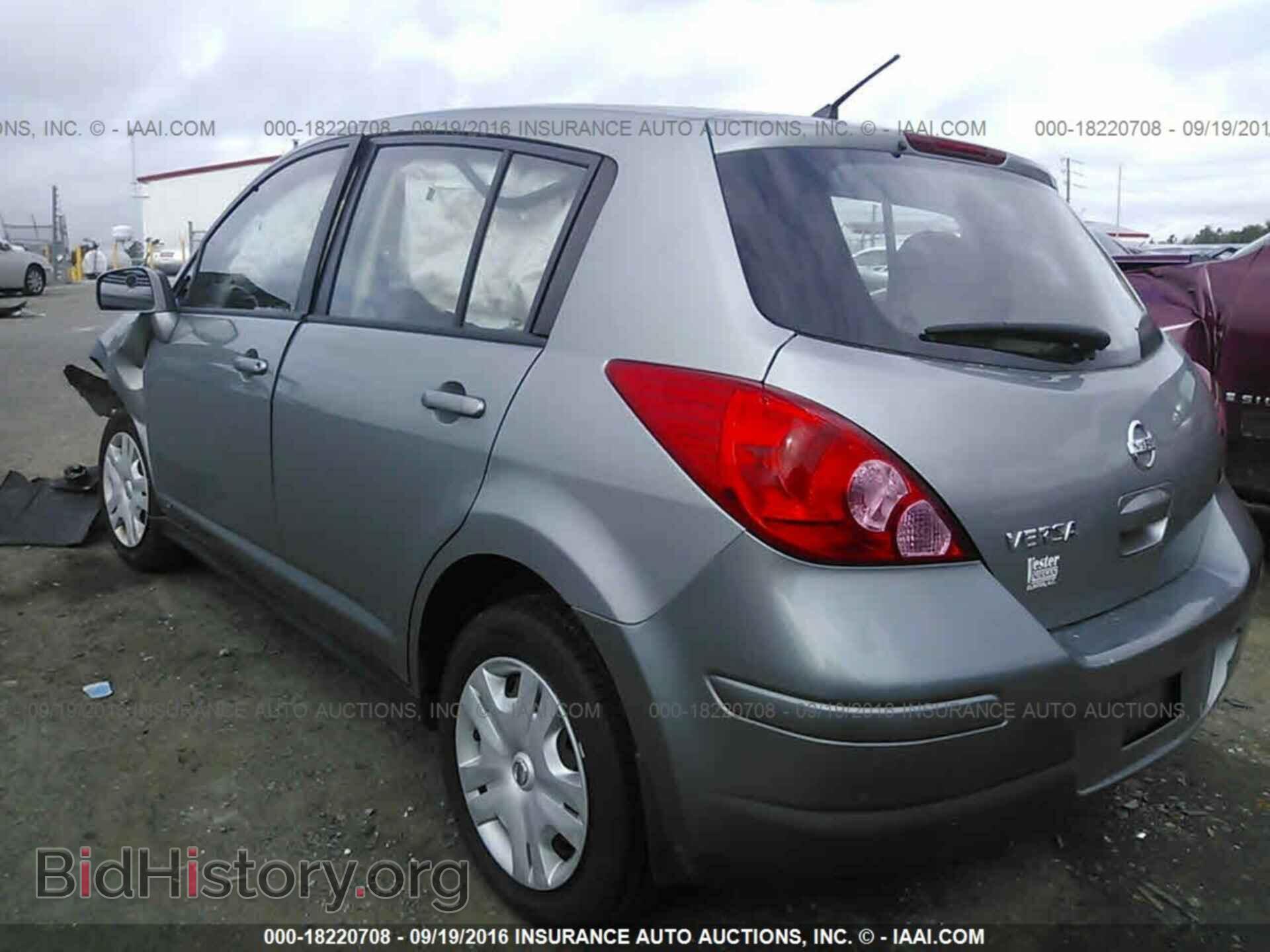 2011 Nissan Versa - VIN: 3N1BC1CP2BL397105 - Фото 3