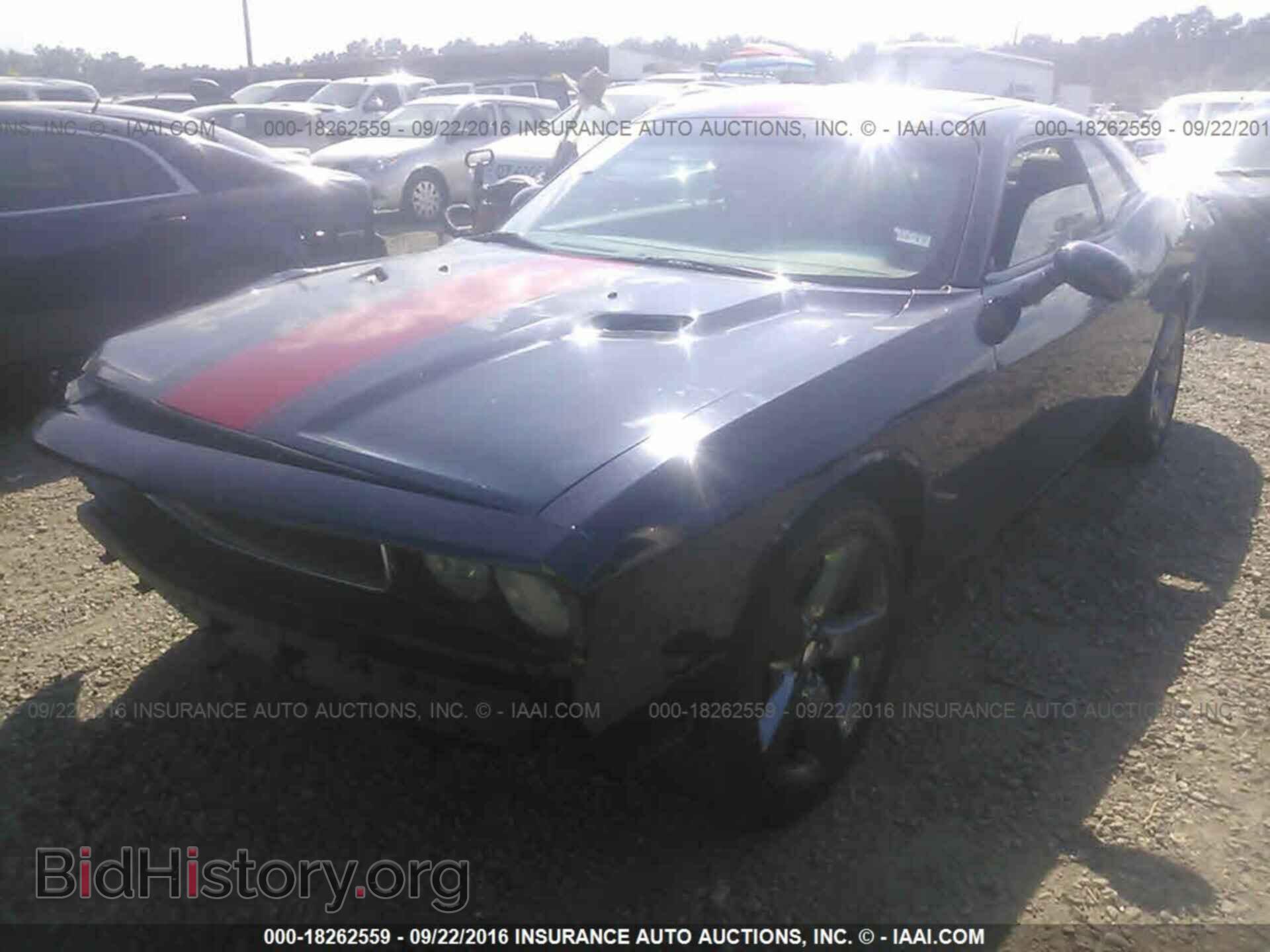 2013 Dodge Challenger - VIN: 2C3CDYAG1DH566525 - Photo 2