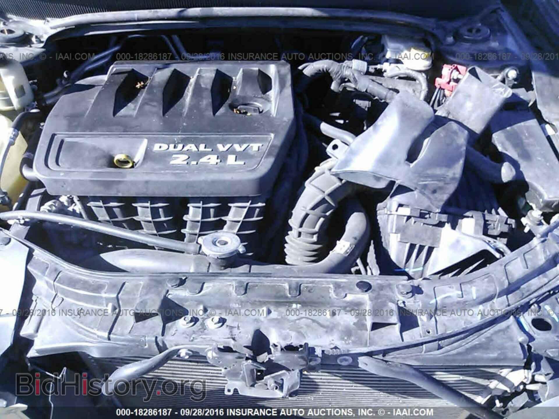 2013 Chrysler 200 - VIN: 1C3CCBBB5DN694860 - Photo 10