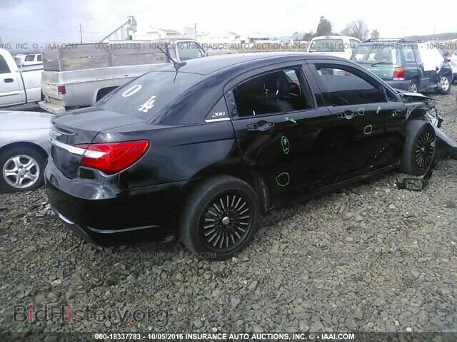 2013 Chrysler 200 - VIN: 1C3CCBAB8DN698323 - Photo 4