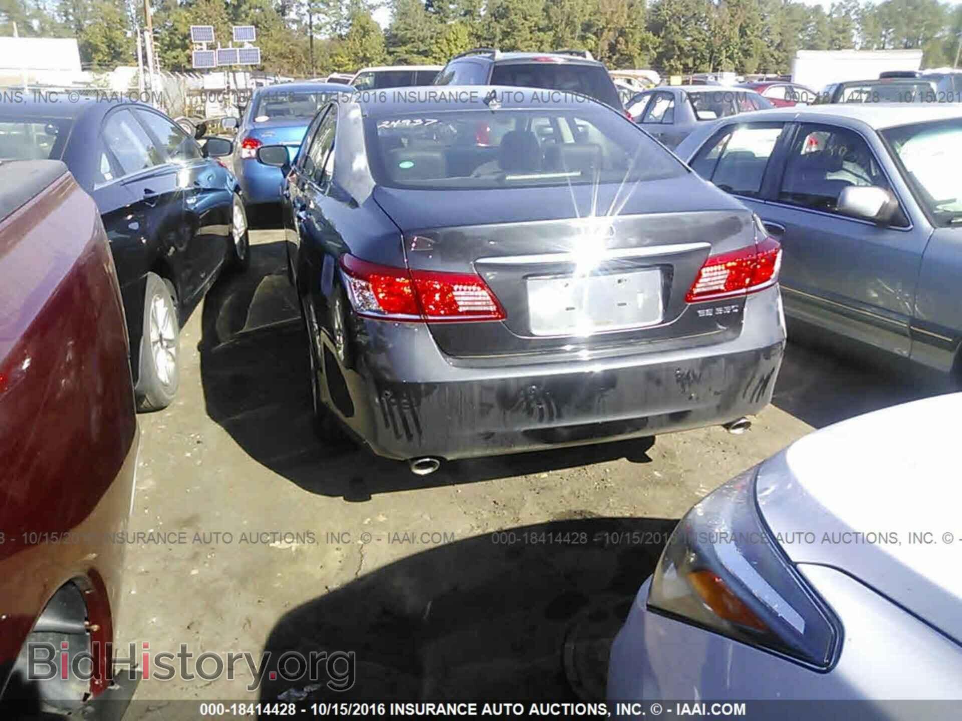 2011 LEXUS ES - VIN: JTHBK1EG8B2428757 - Фото 3