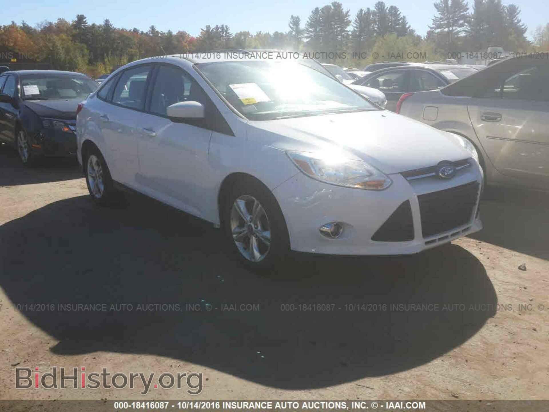 Photo 1FAHP3F24CL223496 - Ford Focus 2012