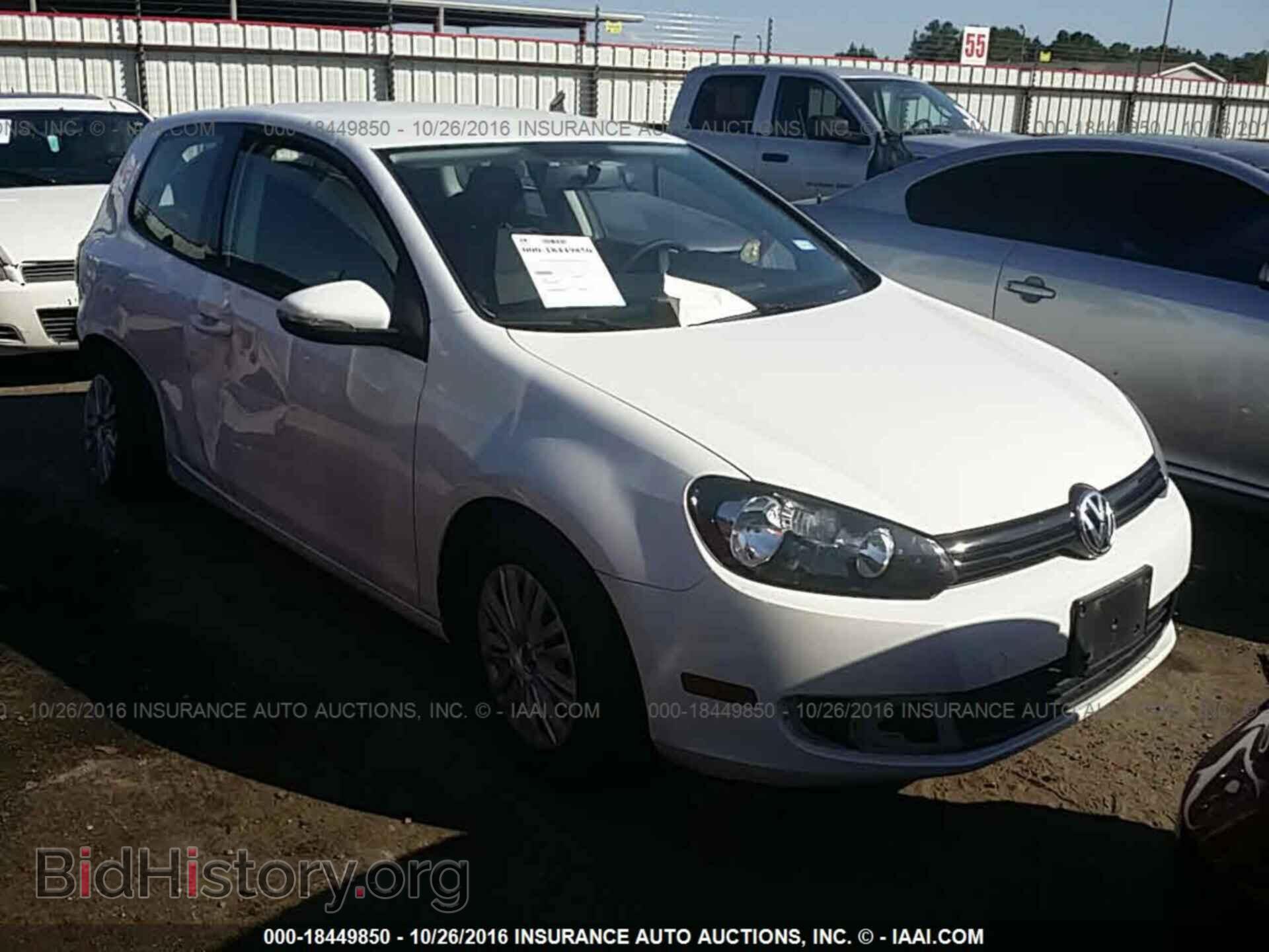 Фотография WVWBB7AJ2CW263854 - Volkswagen Golf 2012