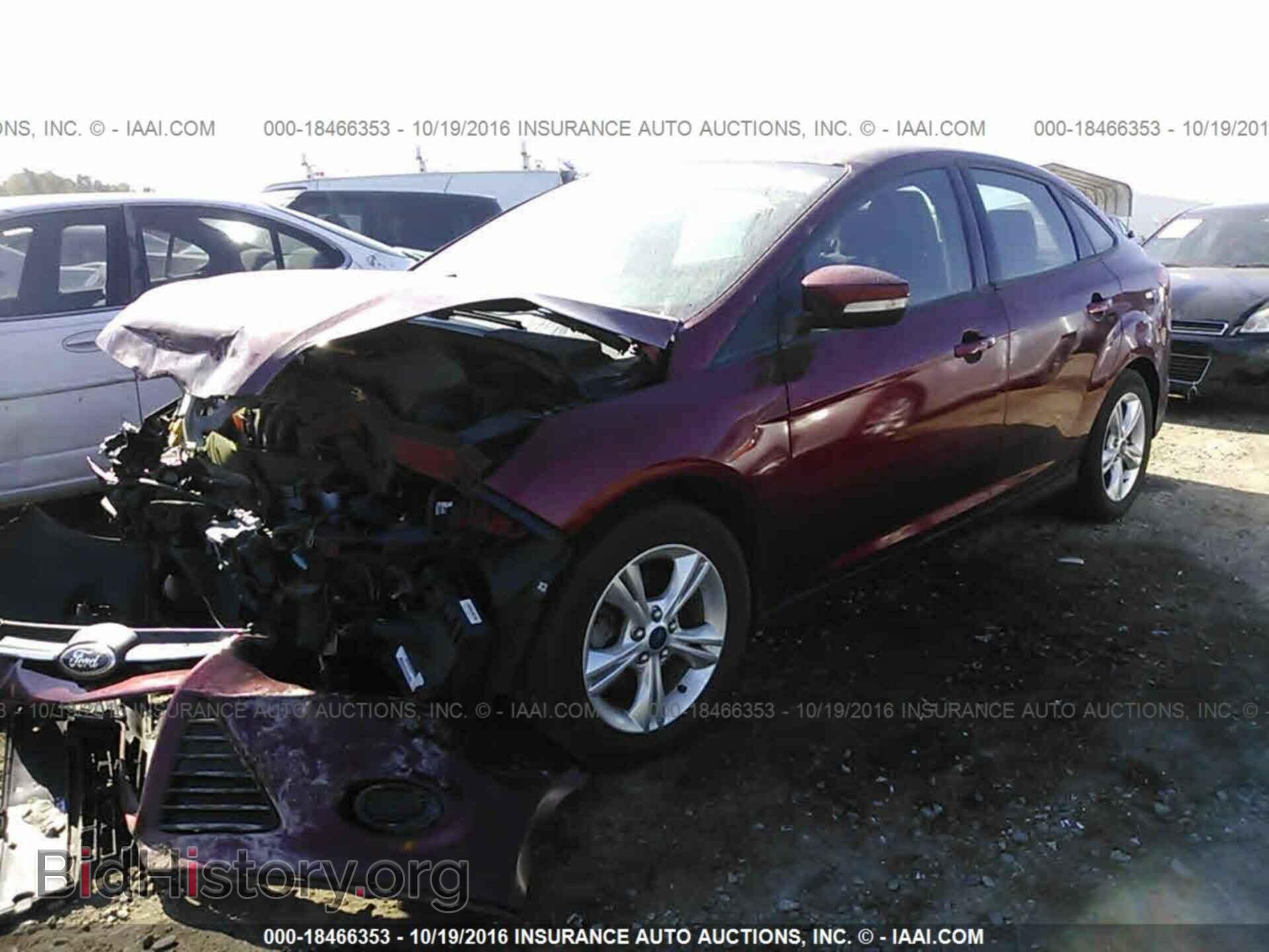 2013 Ford Focus - VIN: 1FADP3F26DL295543 - Photo 2