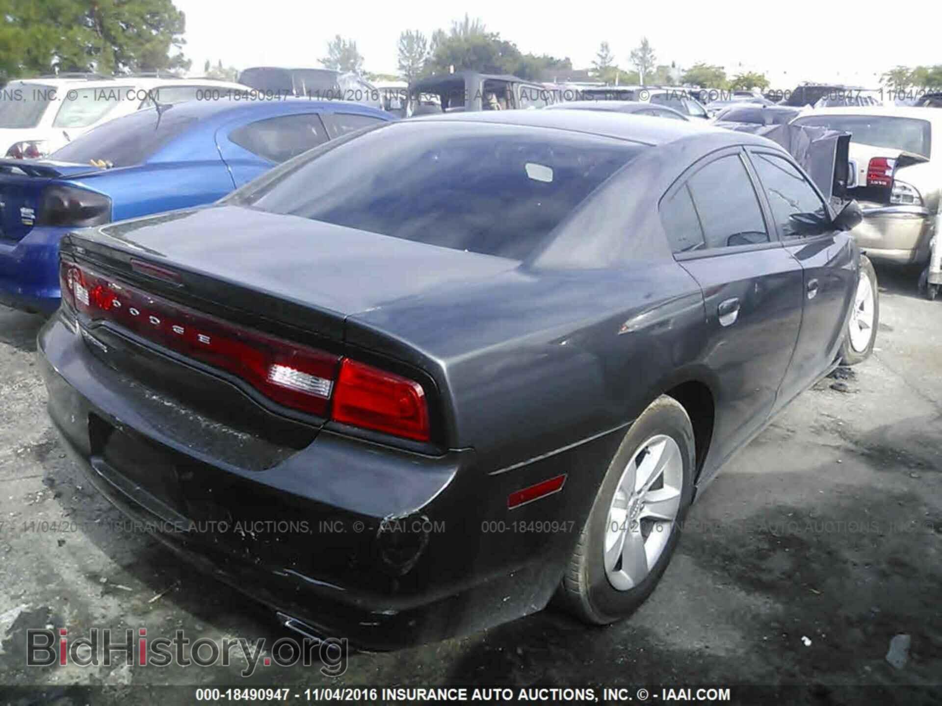2014 Dodge Charger - VIN: 2C3CDXBG4EH173757 - Фото 4