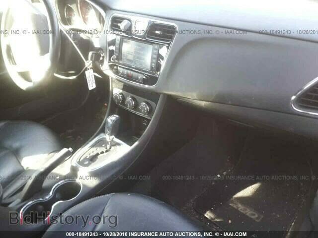 2012 Chrysler 200 - VIN: 1C3CCBCB3CN210987 - Photo 5