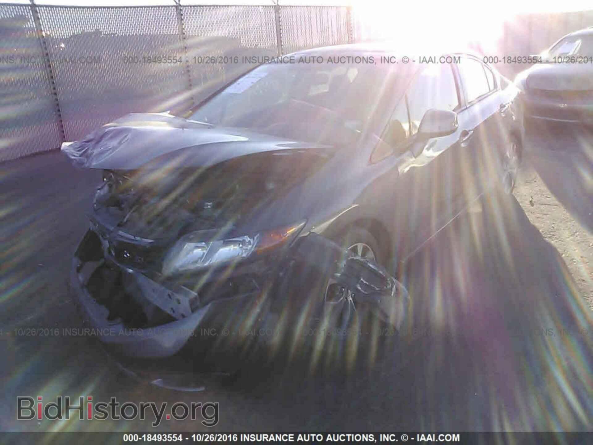 2012 Honda Civic - VIN: 2HGFB6E51CH700400 - Фото 2