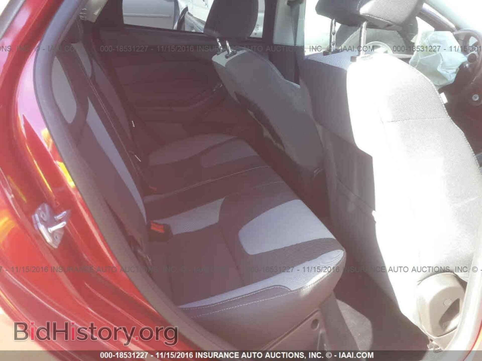 2012 Ford Focus - VIN: 1FAHP3F28CL403256 - Photo 8