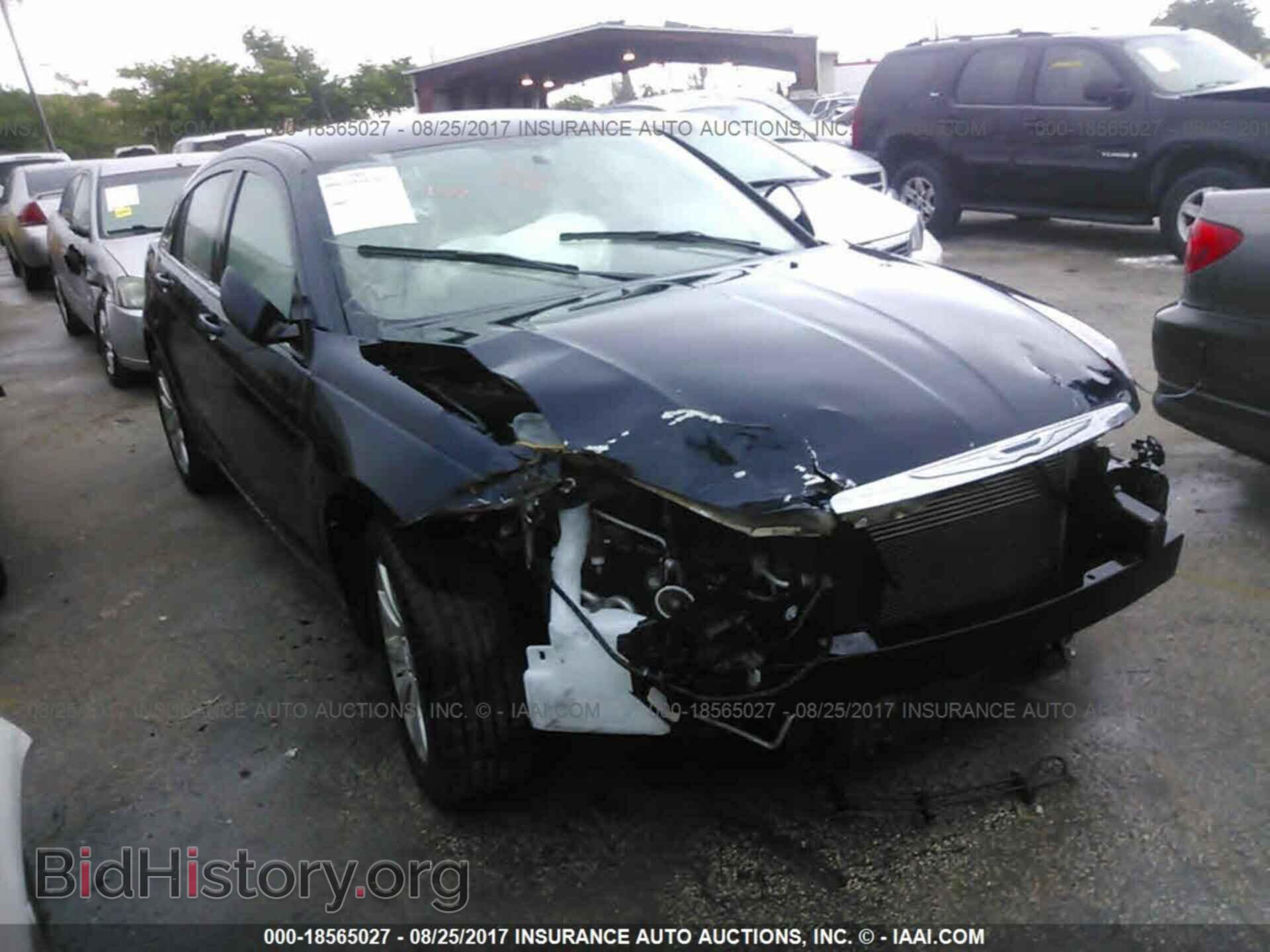 Фотография 1C3CCBBB1CN117970 - Chrysler 200 2012