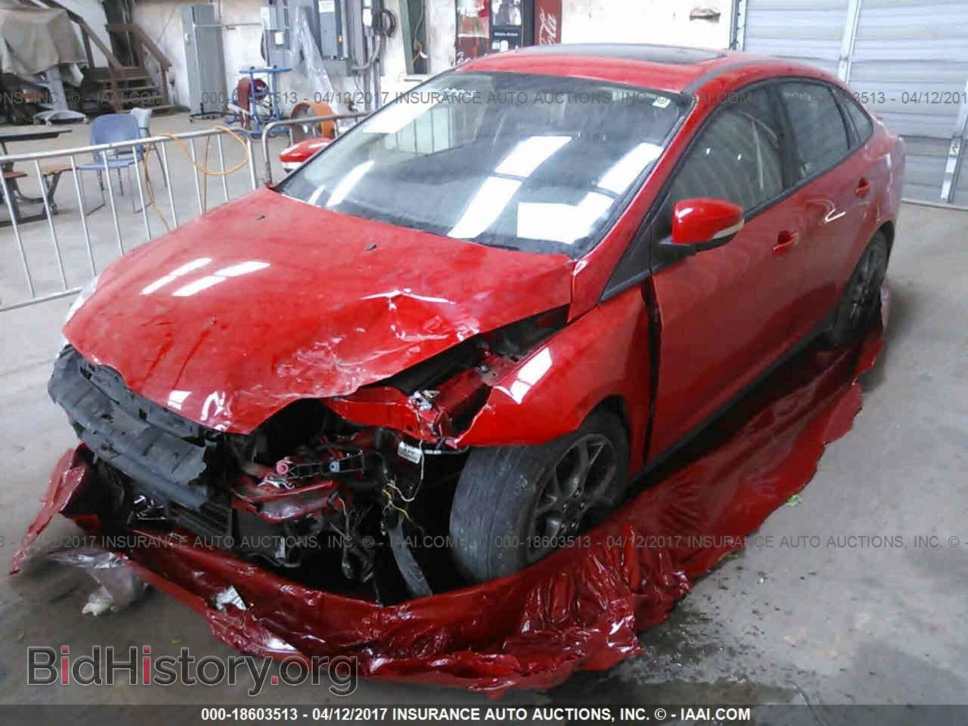 2013 Ford Focus - VIN: 1FADP3F27DL205123 - Фото 2