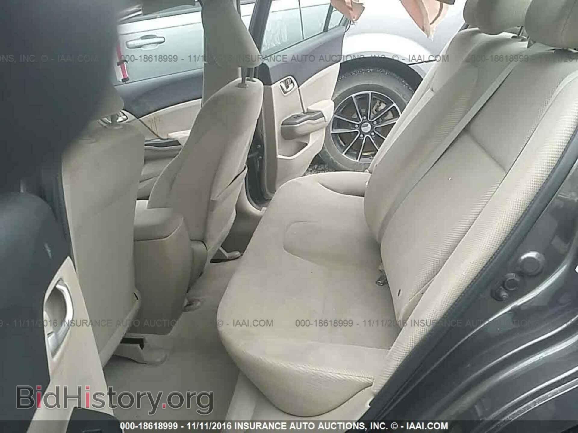 2012 Honda Civic - VIN: 19XFB2F50CE086182 - Фото 8