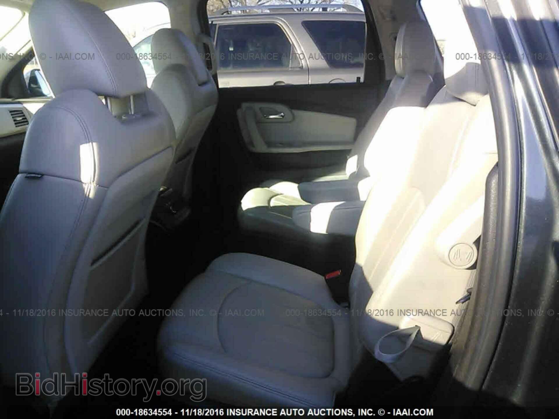 2011 Chevrolet Traverse - VIN: 1GNKVLED7BJ174899 - Фото 8