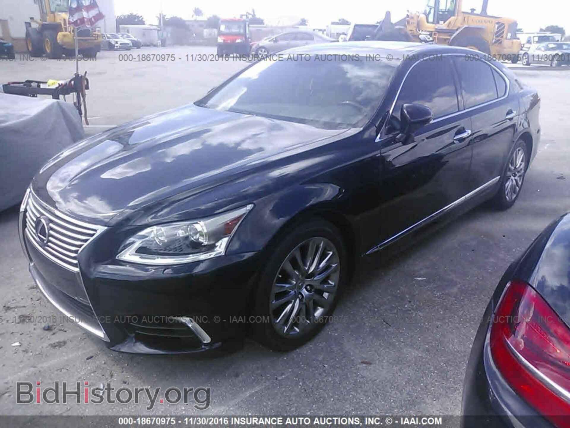 2013 Lexus Ls - VIN: JTHBL5EF1D5115210 - Photo 2