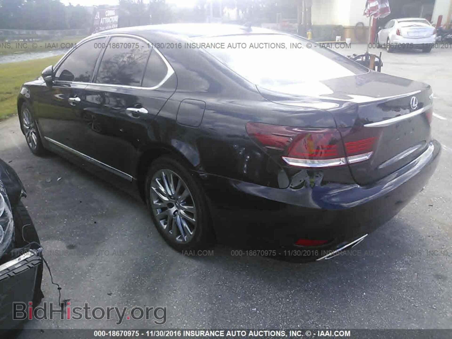2013 Lexus Ls - VIN: JTHBL5EF1D5115210 - Photo 3