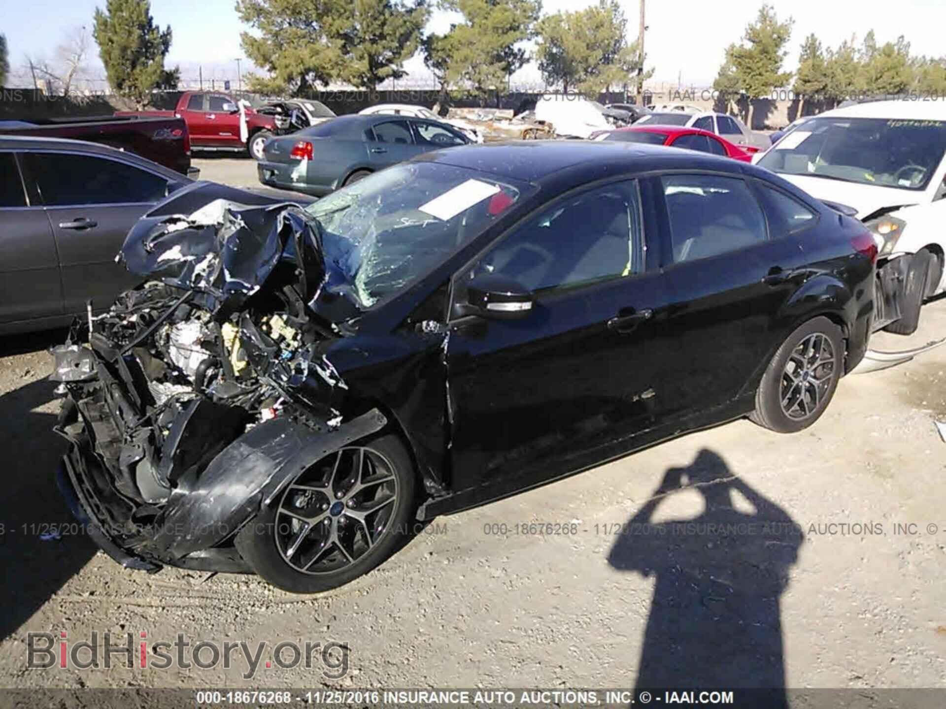 2015 Ford Focus - VIN: 1FADP3FE6FL361666 - Фото 2