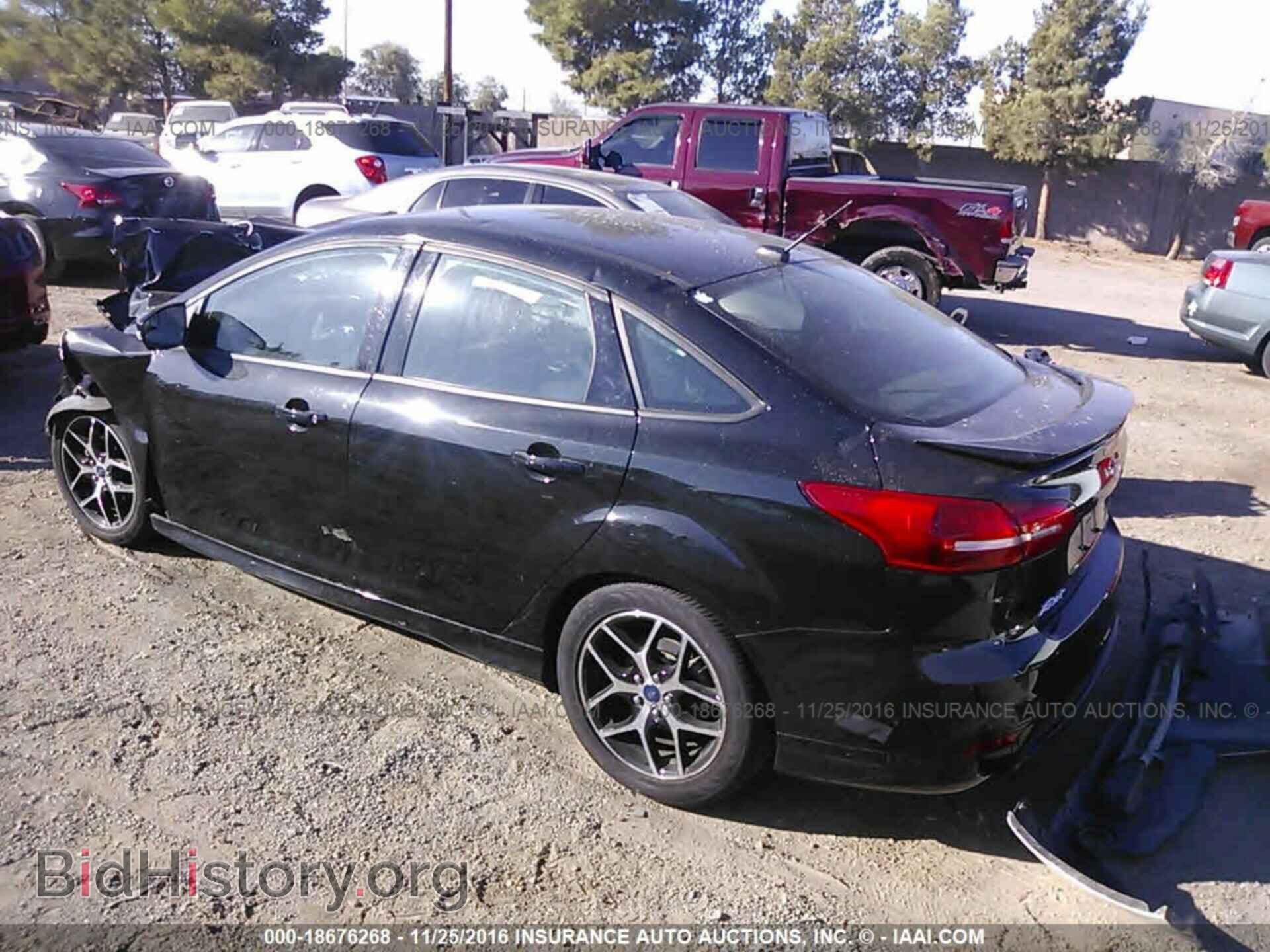 2015 Ford Focus - VIN: 1FADP3FE6FL361666 - Фото 3