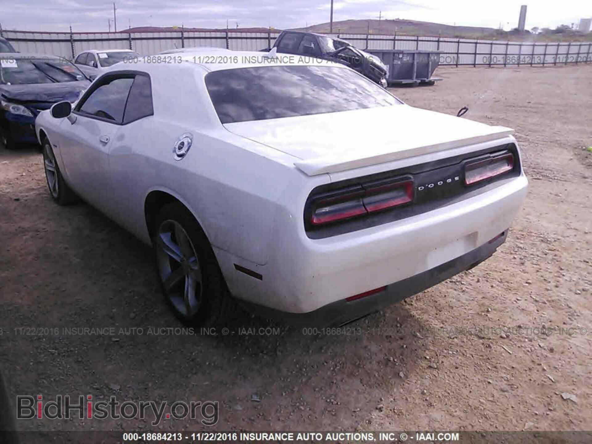 2015 Dodge Challenger - VIN: 2C3CDZAT7FH775449 - Photo 3