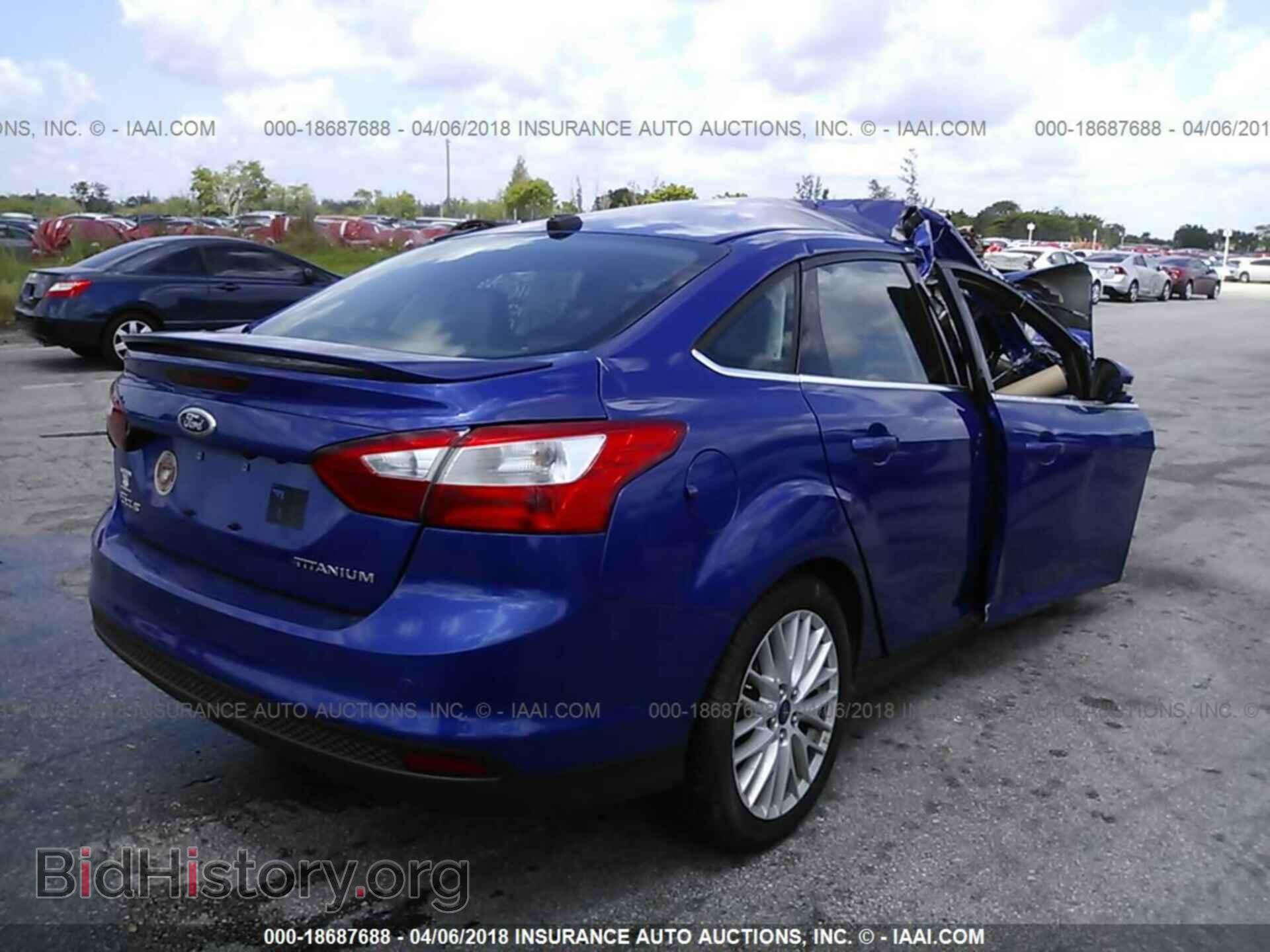 2014 Ford Focus - VIN: 1FADP3J23EL134107 - Фото 4