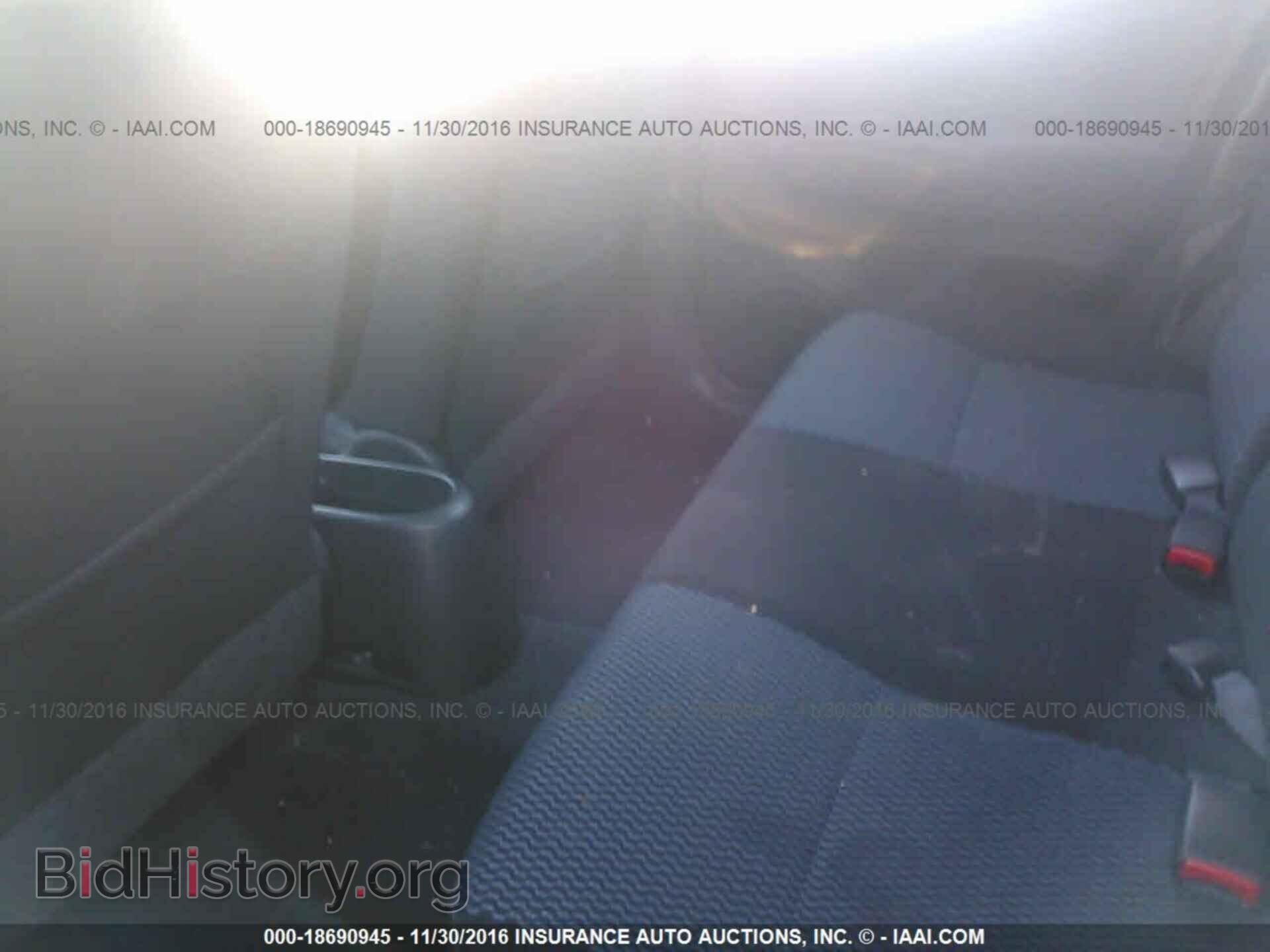 2015 Nissan Versa note - VIN: 3N1CE2CP2FL404483 - Фото 8
