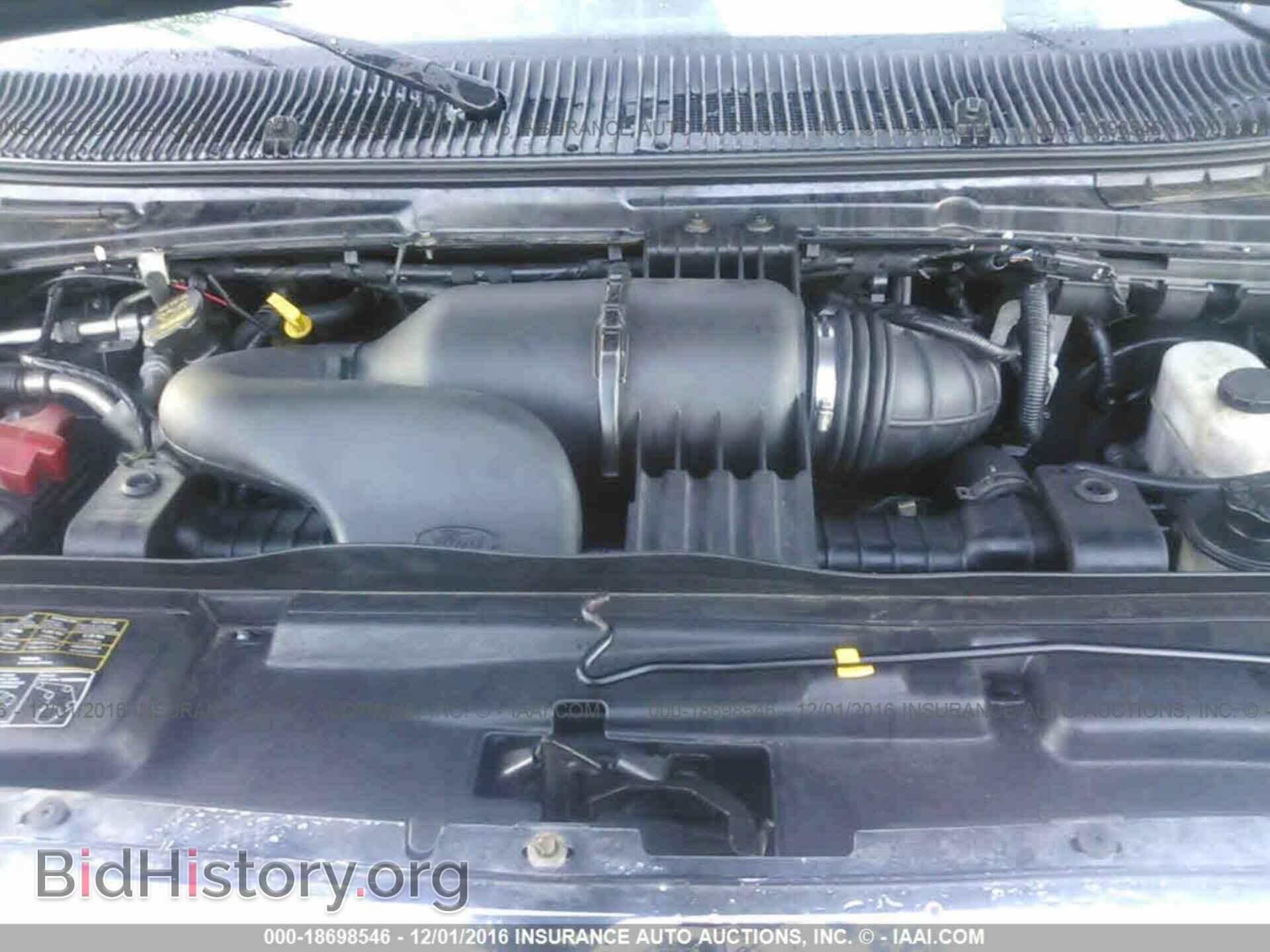 2011 Ford Econoline - VIN: 1FBSS3BL0BDA33690 - Photo 10