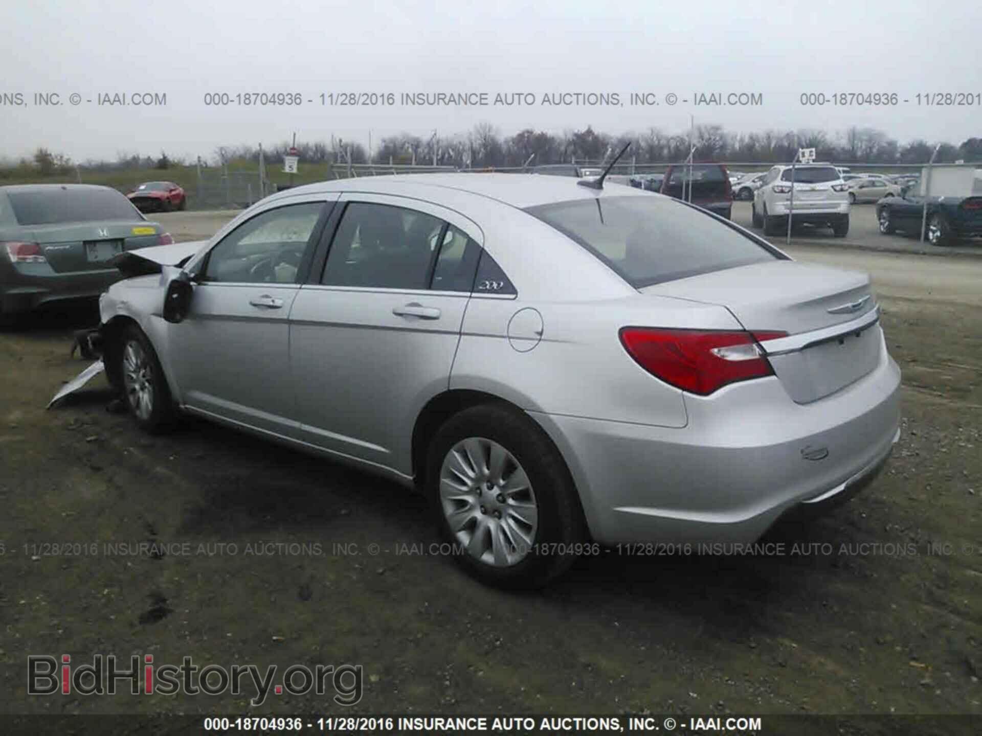 2012 Chrysler 200 - VIN: 1C3CCBAB4CN224013 - Фото 3
