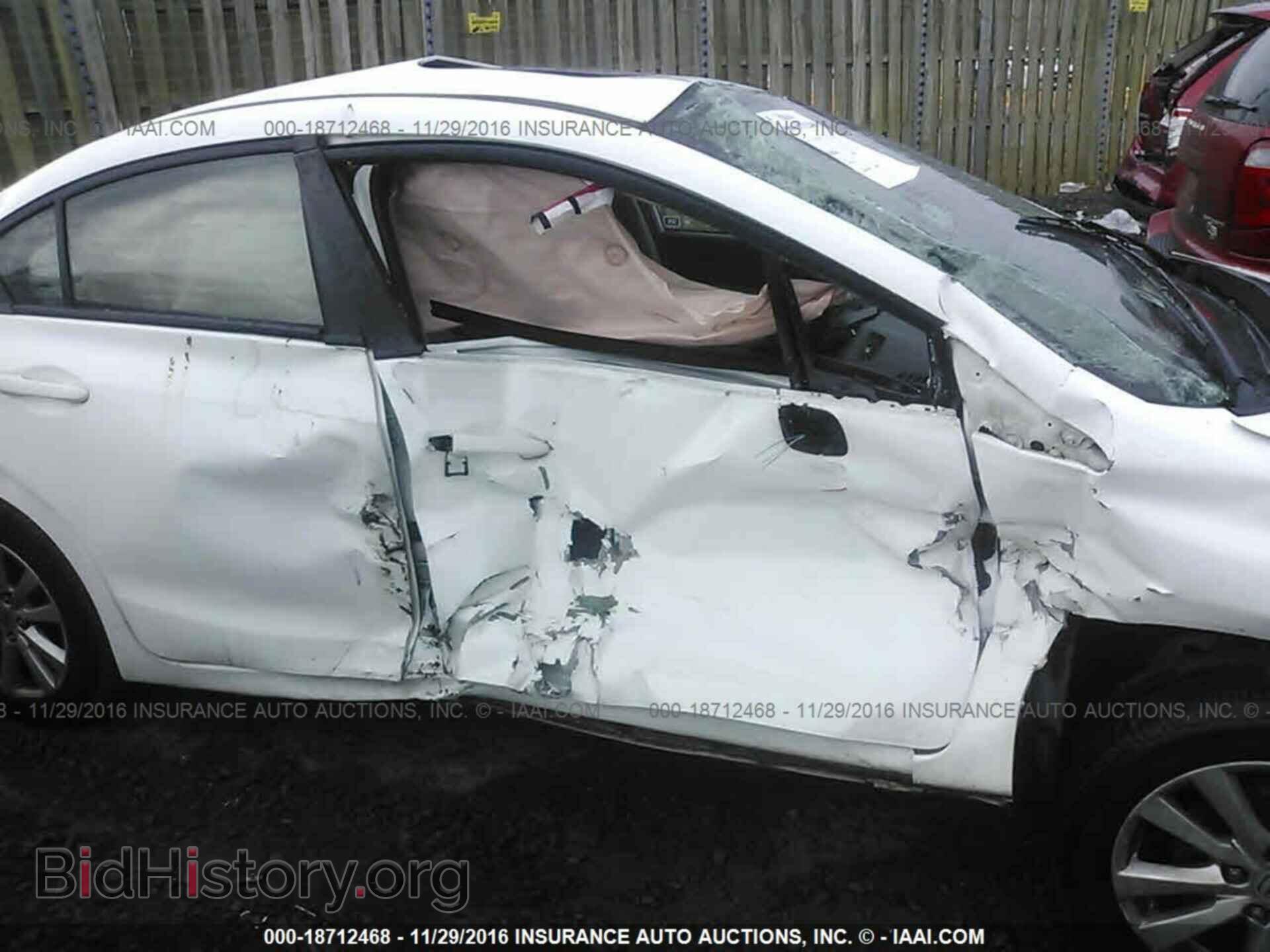2012 Honda Civic - VIN: 19XFB2F84CE324268 - Photo 6