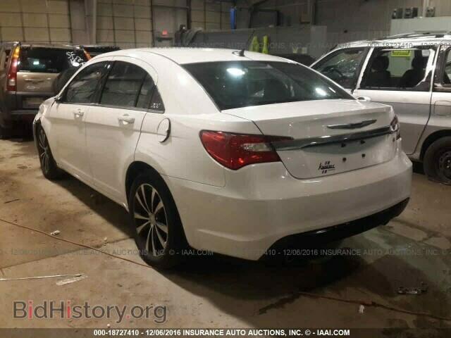 2012 Chrysler 200 - VIN: 1C3CCBBG9CN263044 - Photo 3