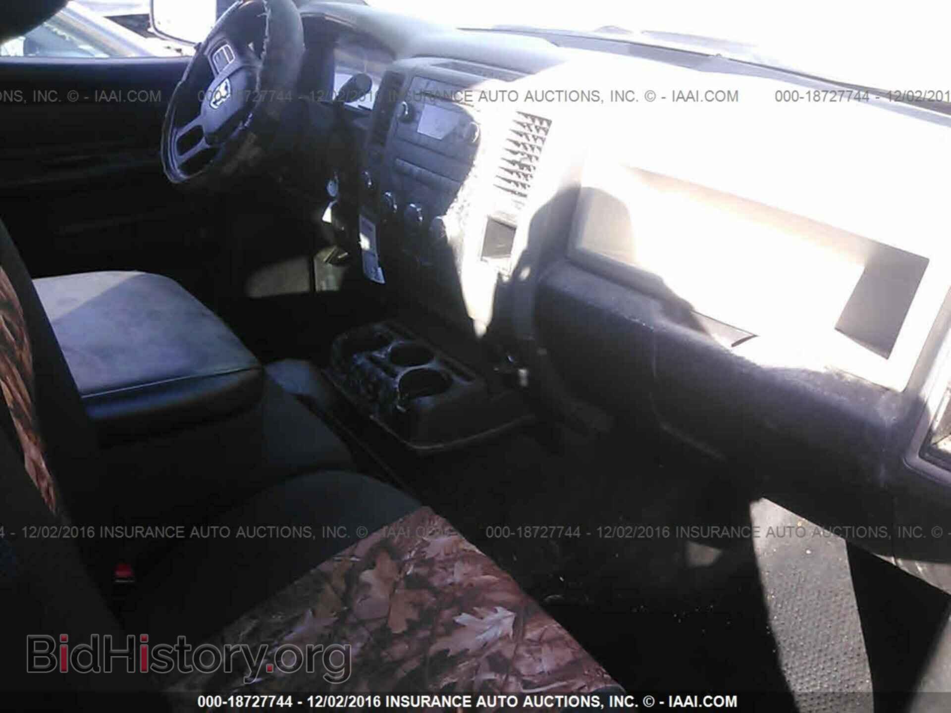 2012 Dodge Ram 1500 - VIN: 1C6RD7KT2CS285392 - Фото 5