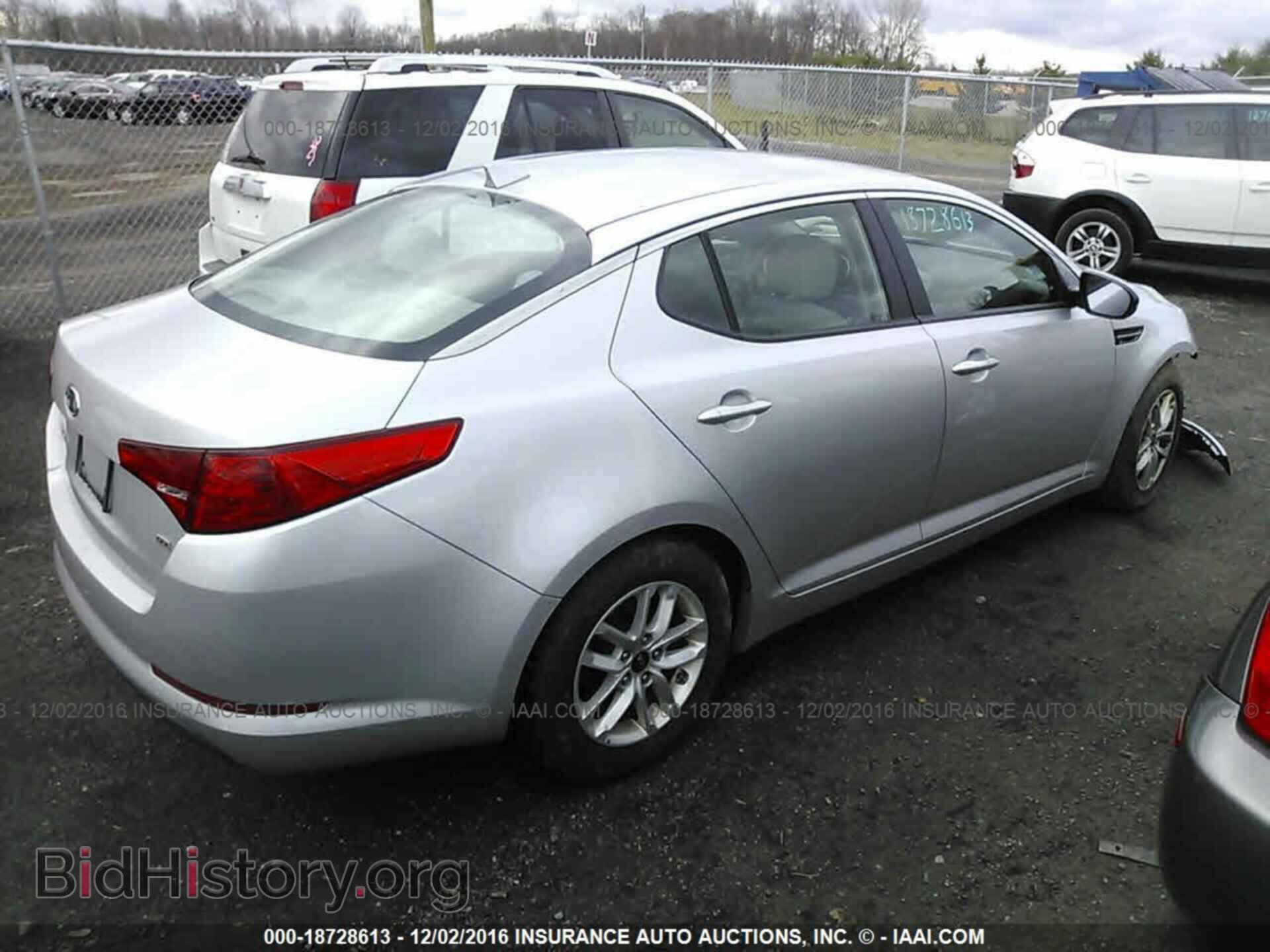 2011 Kia Optima - VIN: KNAGM4A75B5062793 - Фото 4