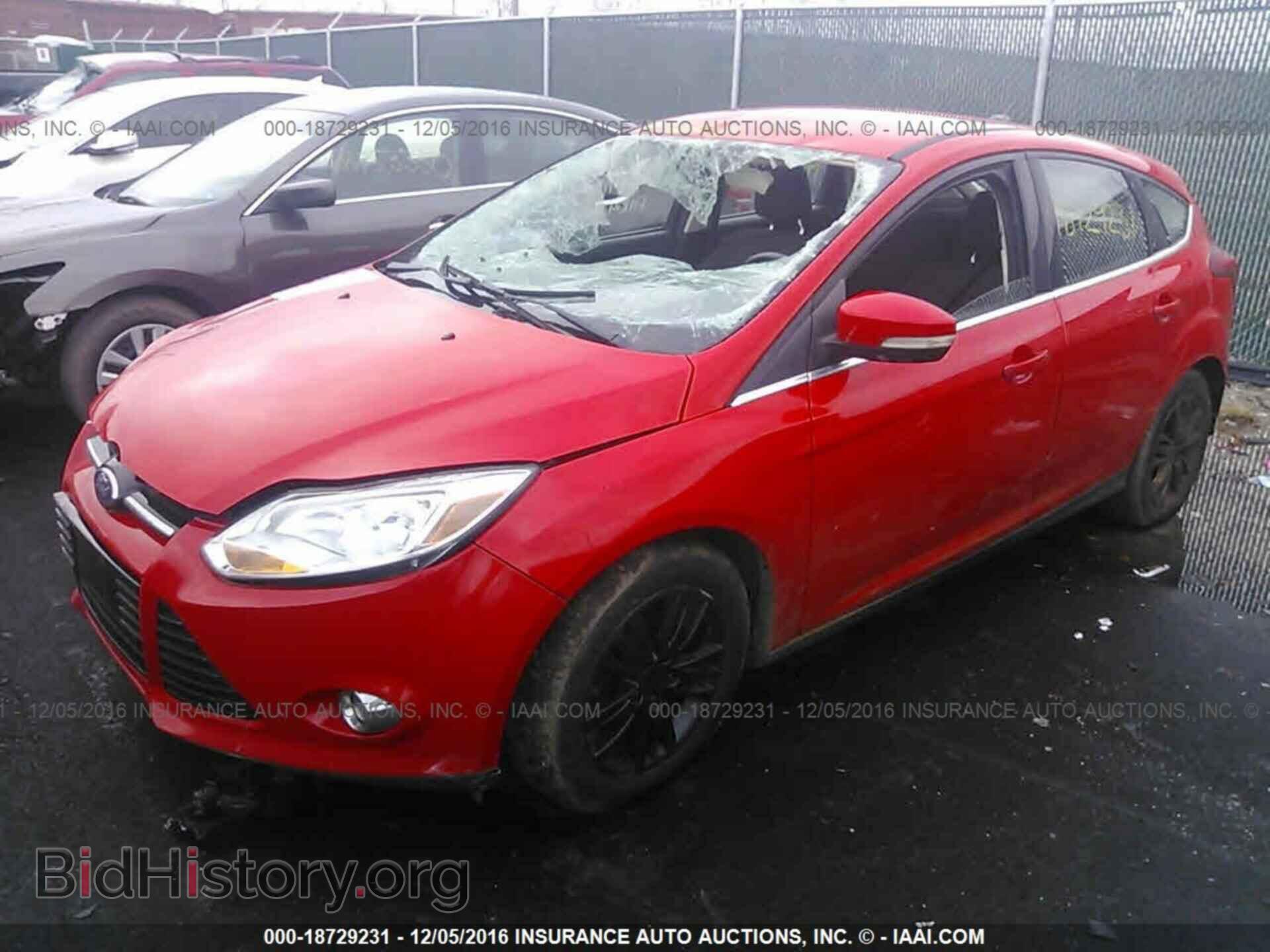 2012 Ford Focus - VIN: 1FAHP3M23CL111517 - Photo 2